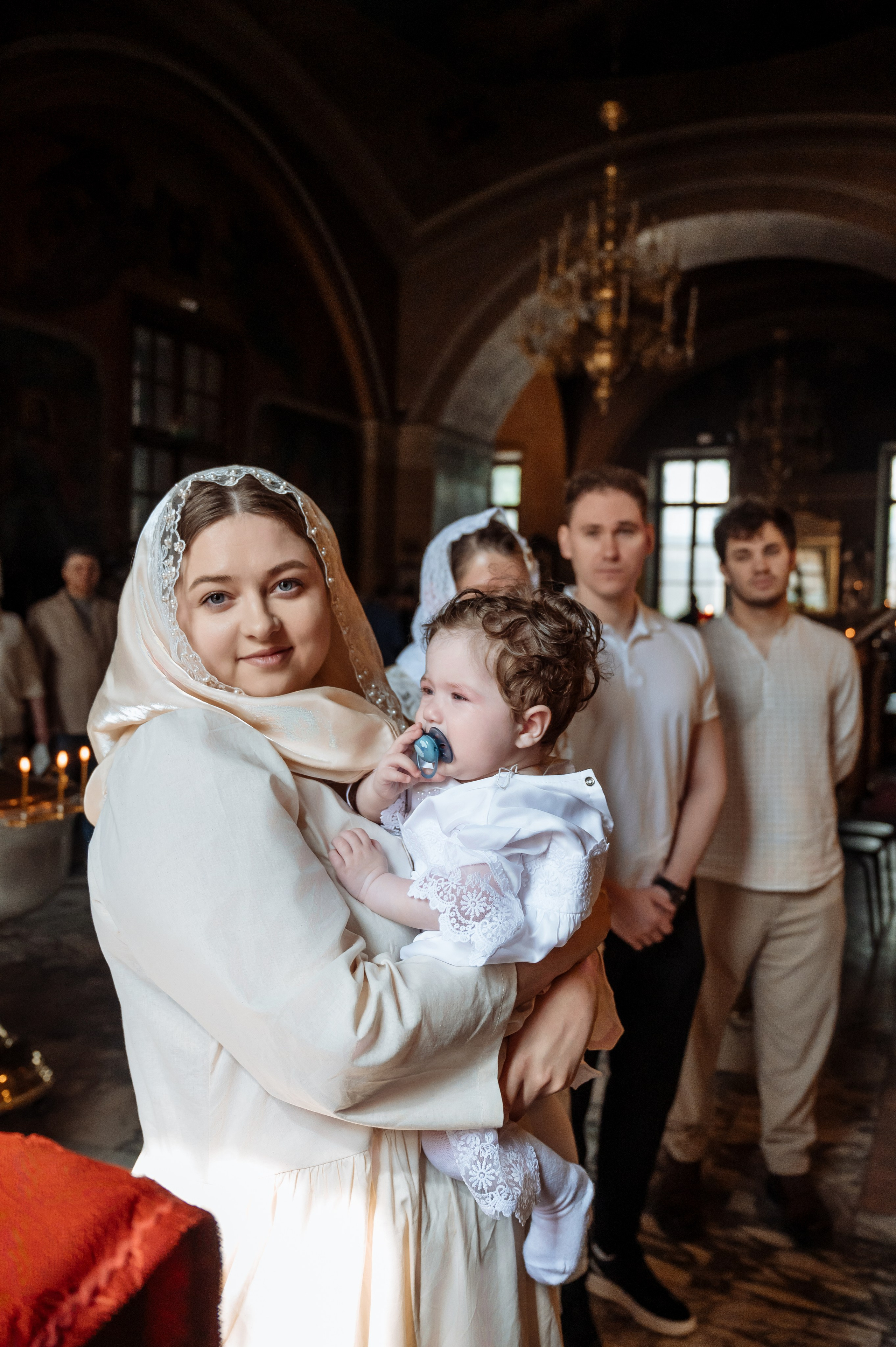 Фотосъёмка крещения. Анастасия Петрович фотограф, фотокорреспондент в Москве и Санкт-Петербурге. Фотосъёмка репортажа, мероприятия, корпоративная съёмка, контент