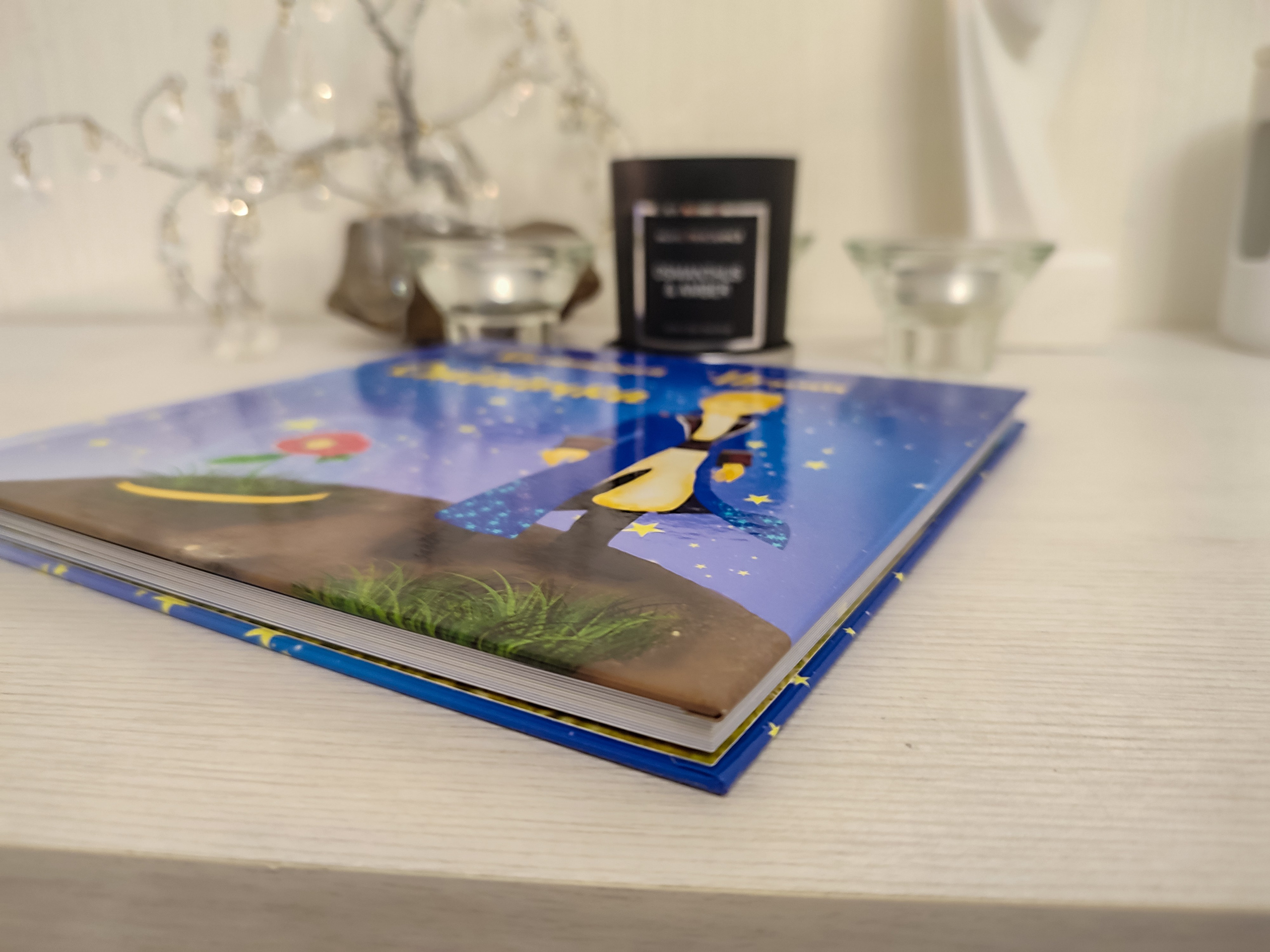 Книги ЛАЙТ (Глянцевые плотные страницы;) форматы — 21×30, 20×20 от 10 до 30 разв-тов. Фотограф Алина Лебедь