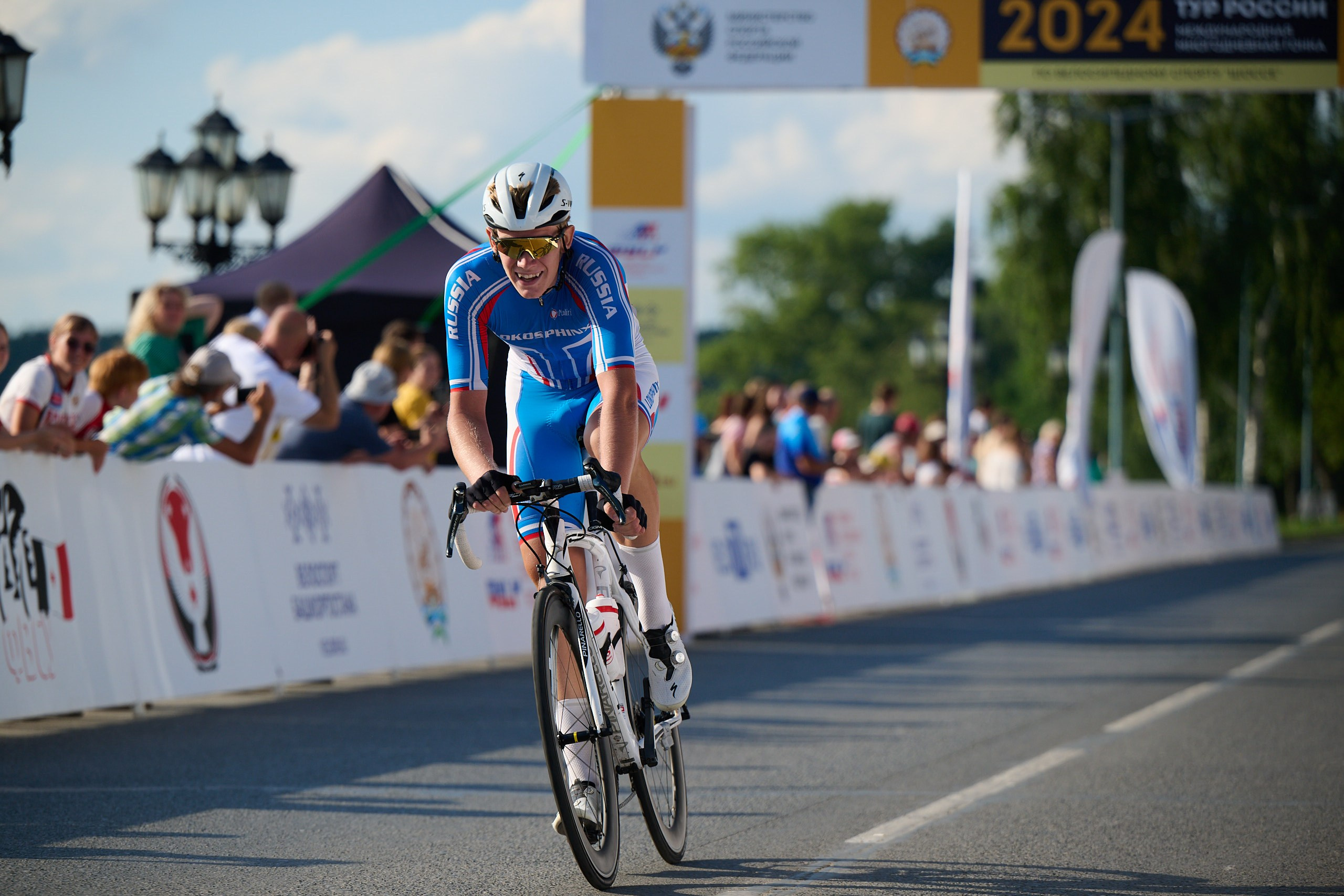 Международная многодневная гонка «Тур России». 4 этап. Воткинск 14.07. Спортивный репортажный фотограф в Ижевске Сергей Мерзляков