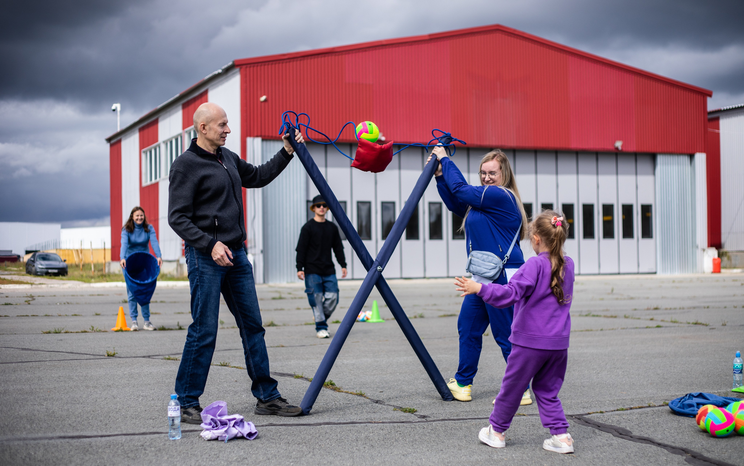 УЗСТ- Корпоративный тимбилдинг на аэродроме. Репортажный и свадебный фотограф в Челябинске Елисеев Павел