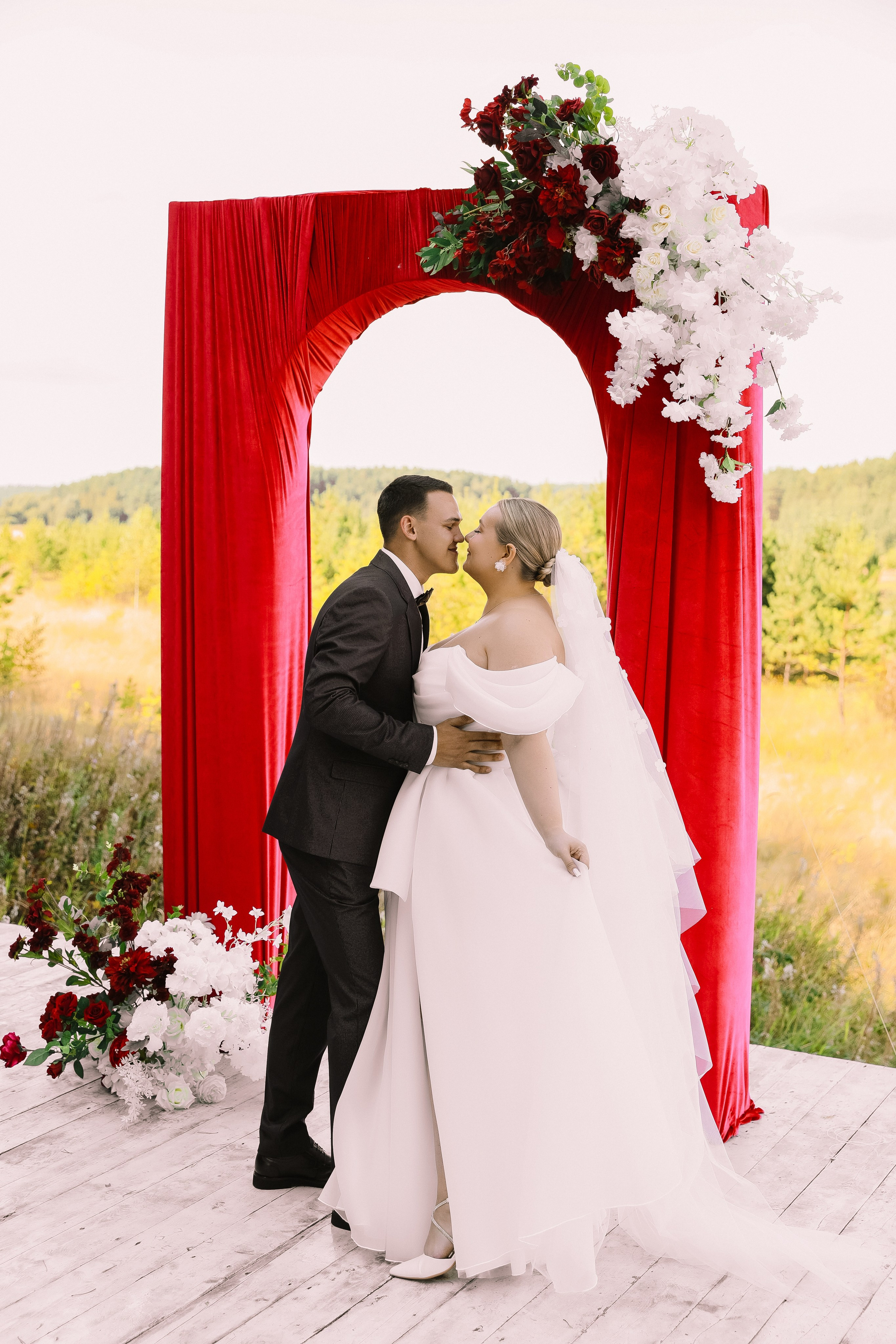 Артём и Юля. MK Event — организация мероприятий в Екатеринбурге