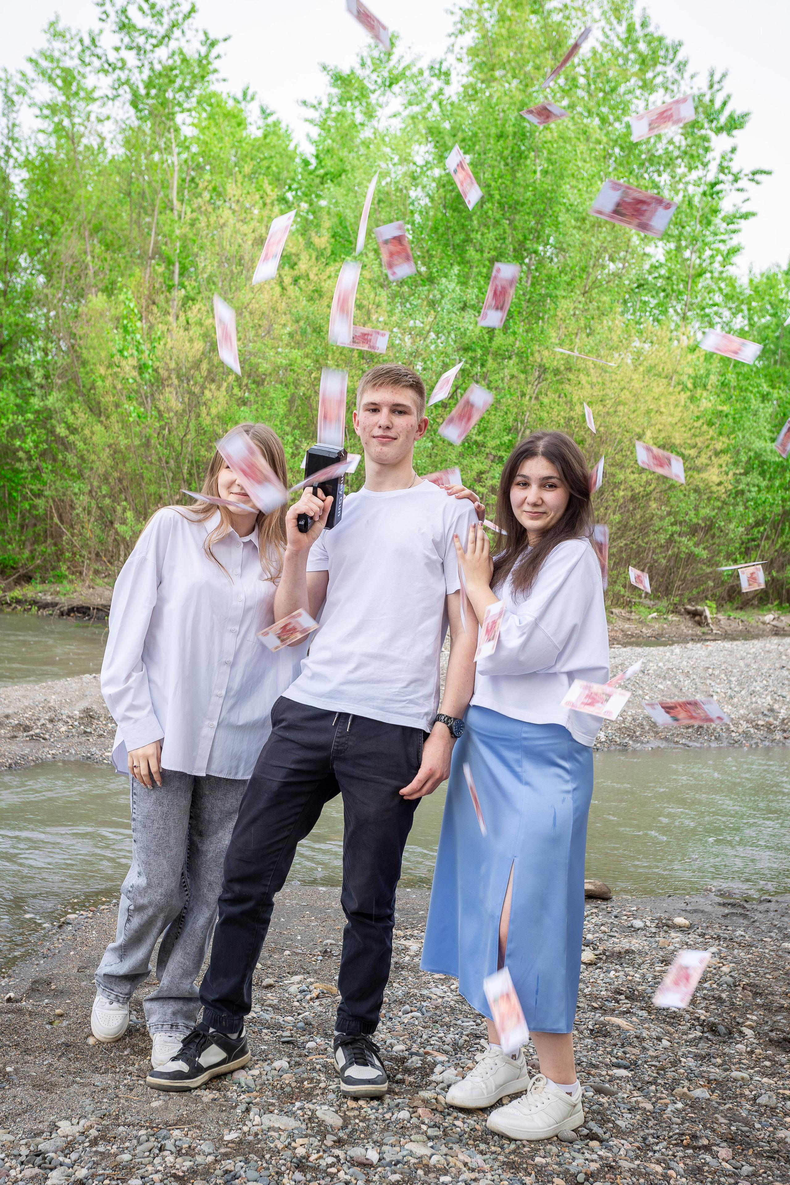 Уличная фотосессия на выпускной альбом. Выпускные альбомы Майкоп, Краснодар Елена Золотарева