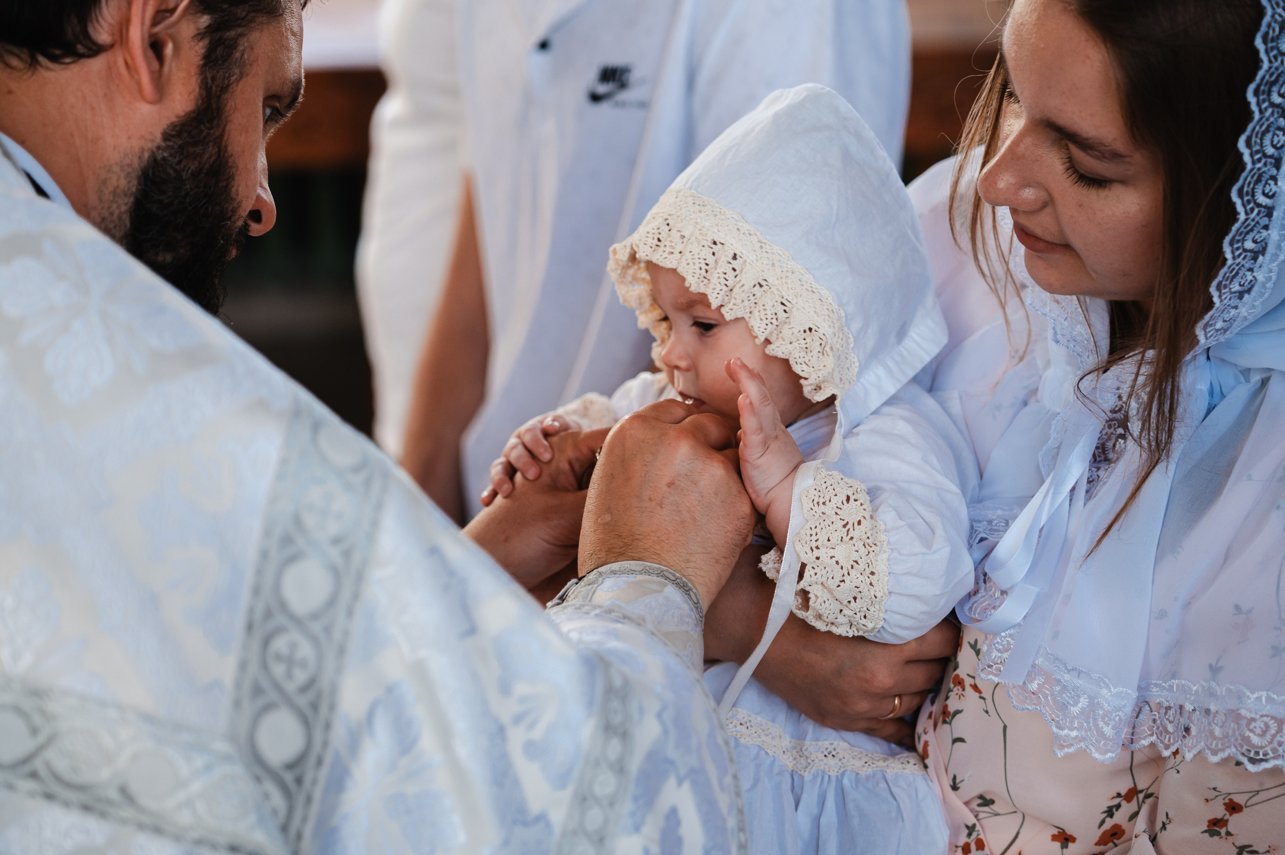 Таинство Крещения Дарьи (Храм Преполовения Пятидесятницы). Фотограф Ярута Оксана / Ростов-на-Дону