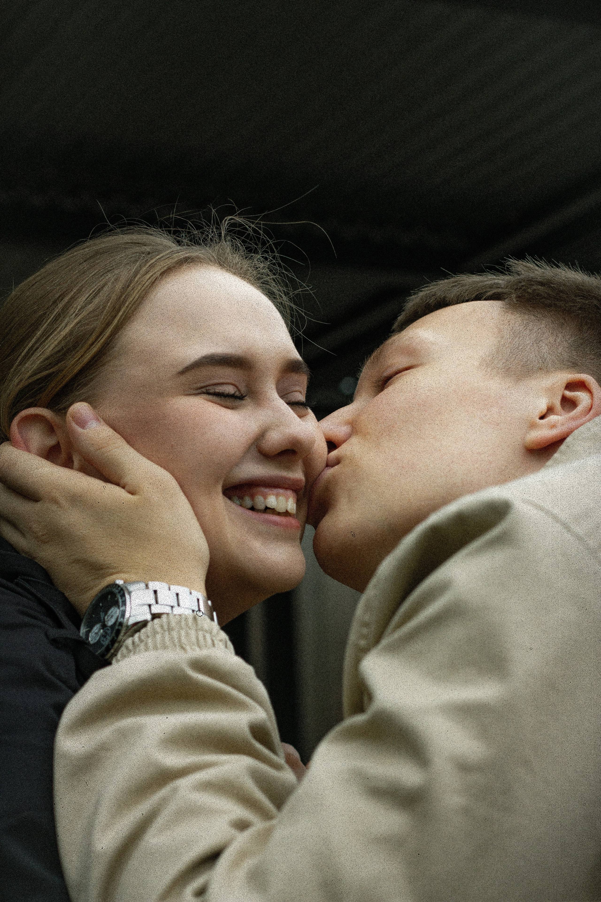 LOVERS IN AUTUMN. Главная
