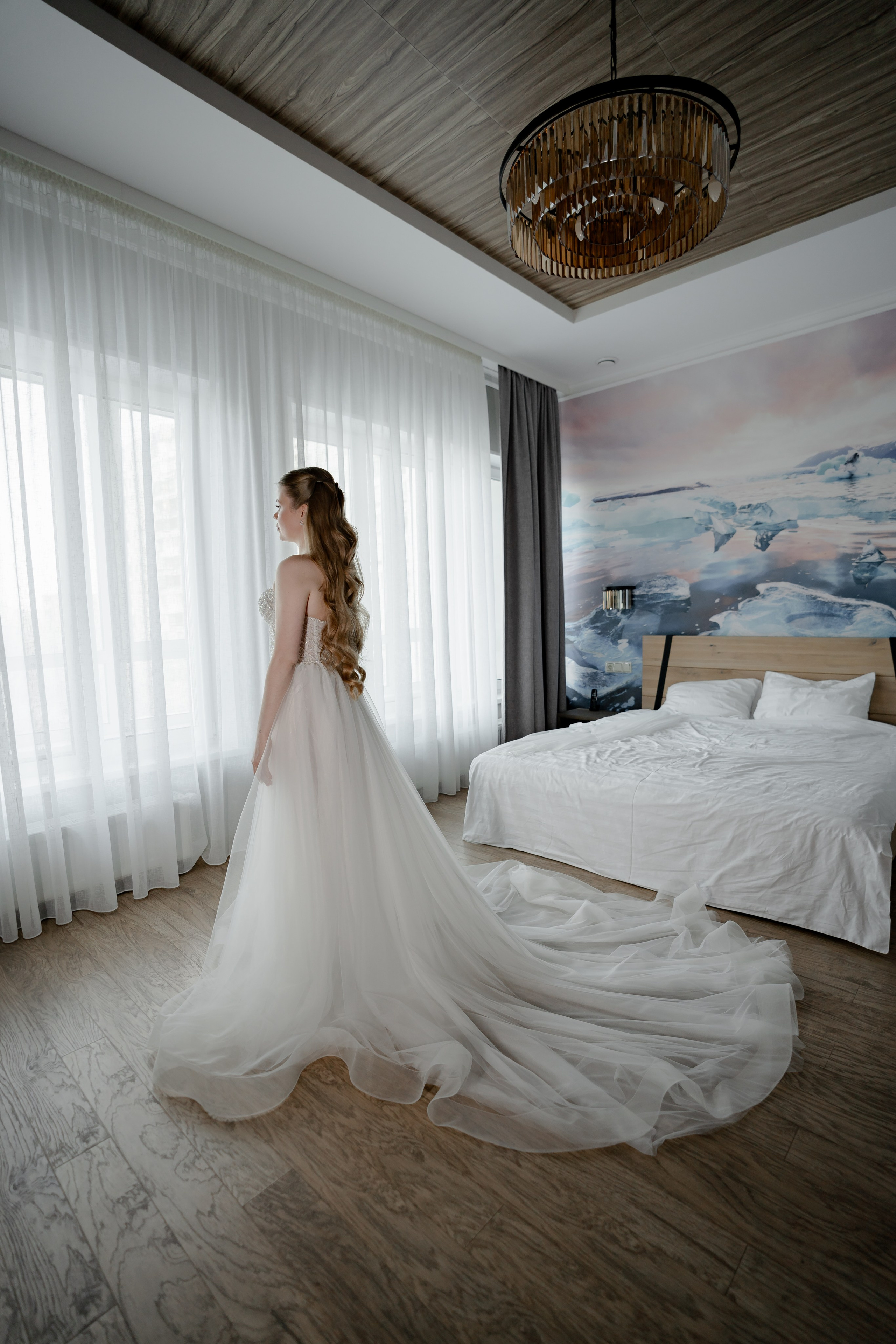 СВАДЕБНАЯ СЬЕМКА СБОРОВ В ОТЕЛЕ И ВЫЕЗД НА ЦЕРЕМОНИЮ (СНЯТО В СИБИРЕ В НИЖНЕВАРТОВСКЕ). Профессиональный фотограф, Санкт-Петербург — Виктория Богомолова