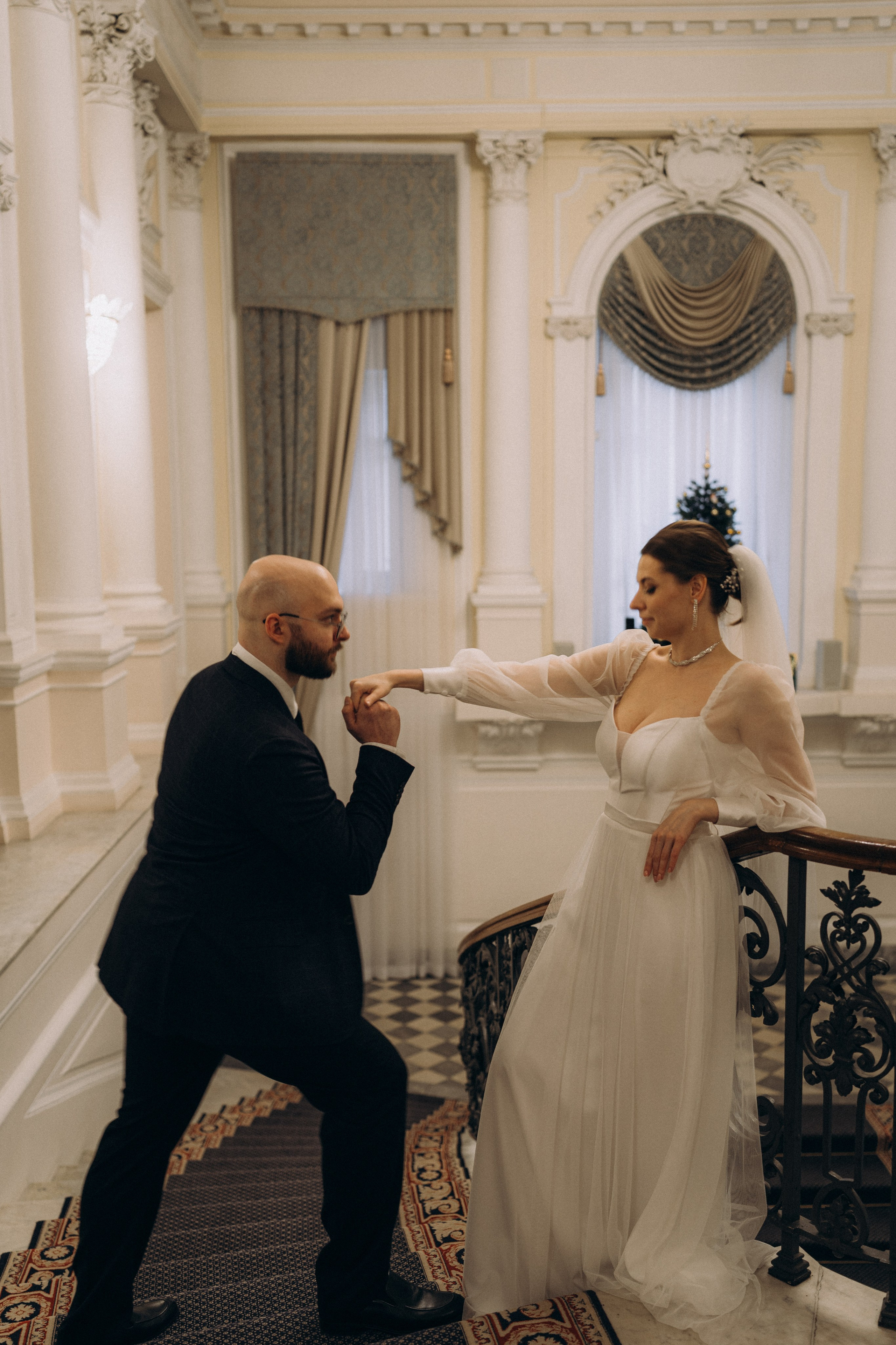 СВАДЕБНАЯ СЬЕМКА ВО ВТОРОМ ДВОРЦЕ (ДЕКАБРЬ) ТАКЖЕ СЬЕМКА В СТУДИИ НА ЧЕРНЫШЕВСКОЙ. Профессиональный фотограф, Санкт-Петербург — Виктория Богомолова