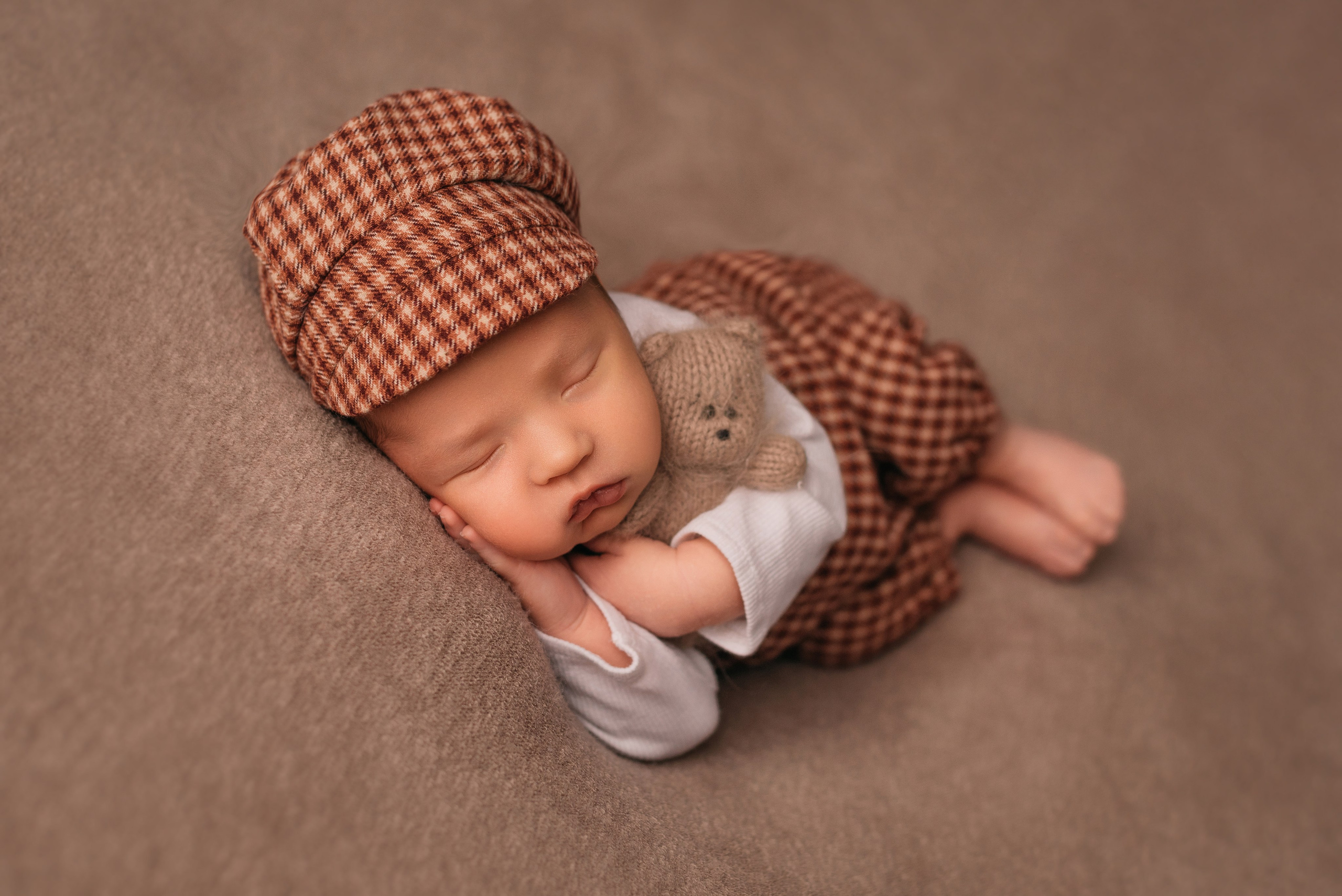 Лев. Фотограф новорожденных Белгород