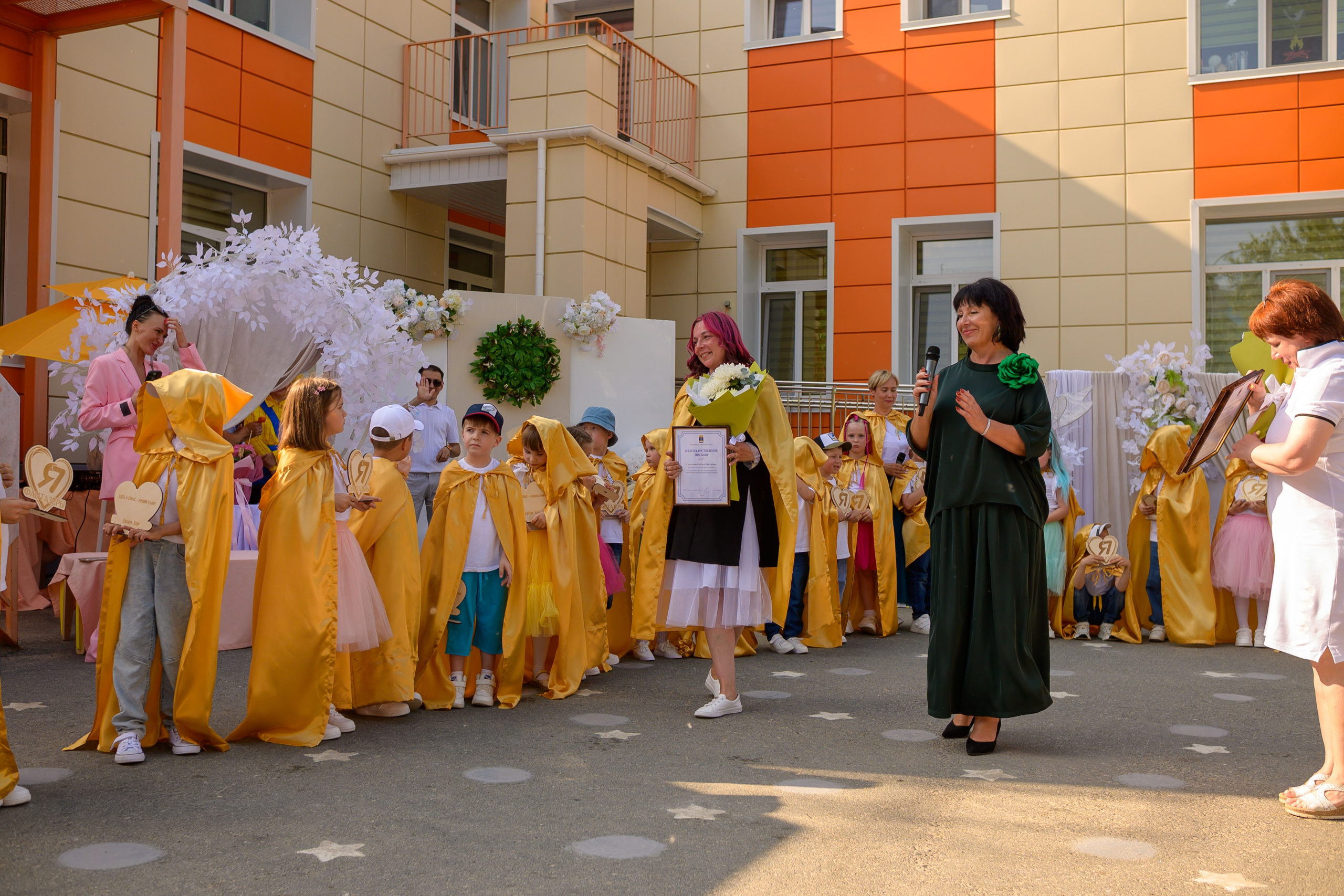 Репортаж выпускного группа «Фантазёры» 3 садик. Фотограф новорожденных, семейный детский в Тюмени Татьяна Морозова