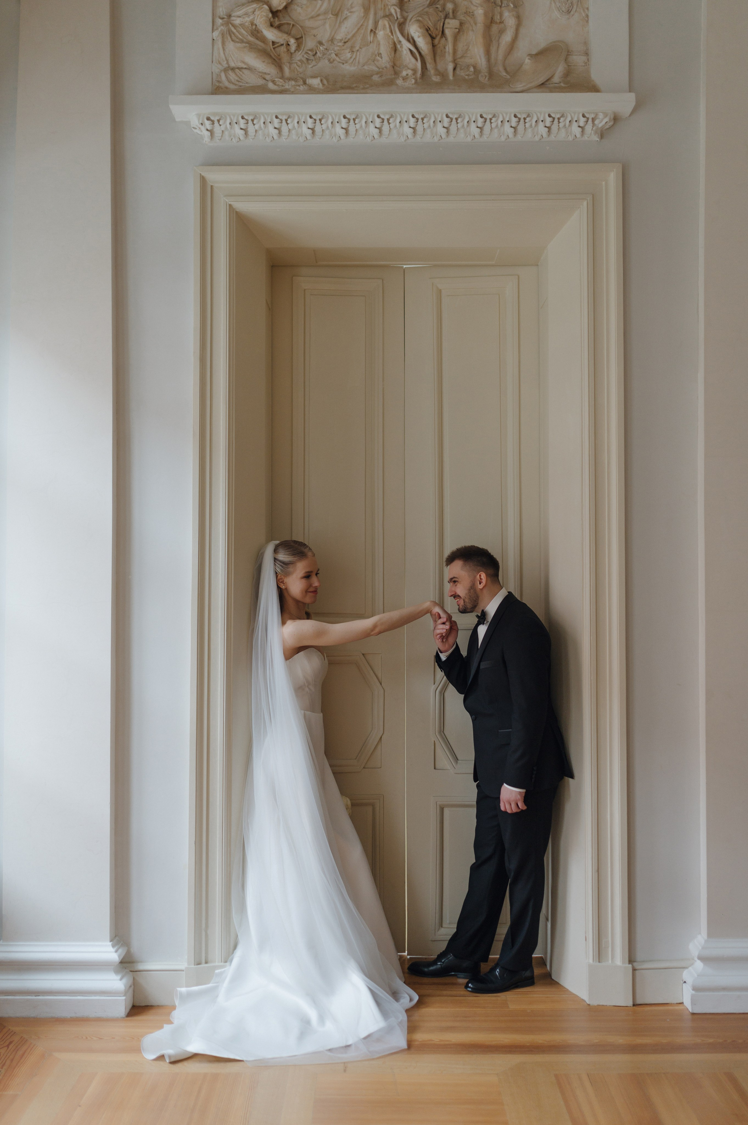 Александра и Алексей, Особняк Спиридонова и Усадьба Муравьевых-Апостолов. Свадебный фотограф Москва и Санкт-Петербург. Анастасия Чудина