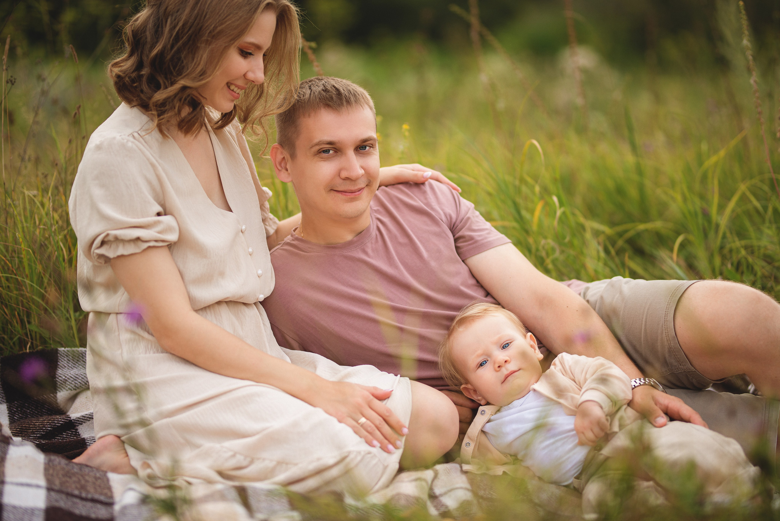 Костя, Яна и Арсений. Фотограф Таинств Крещения и Венчания в г. Курске