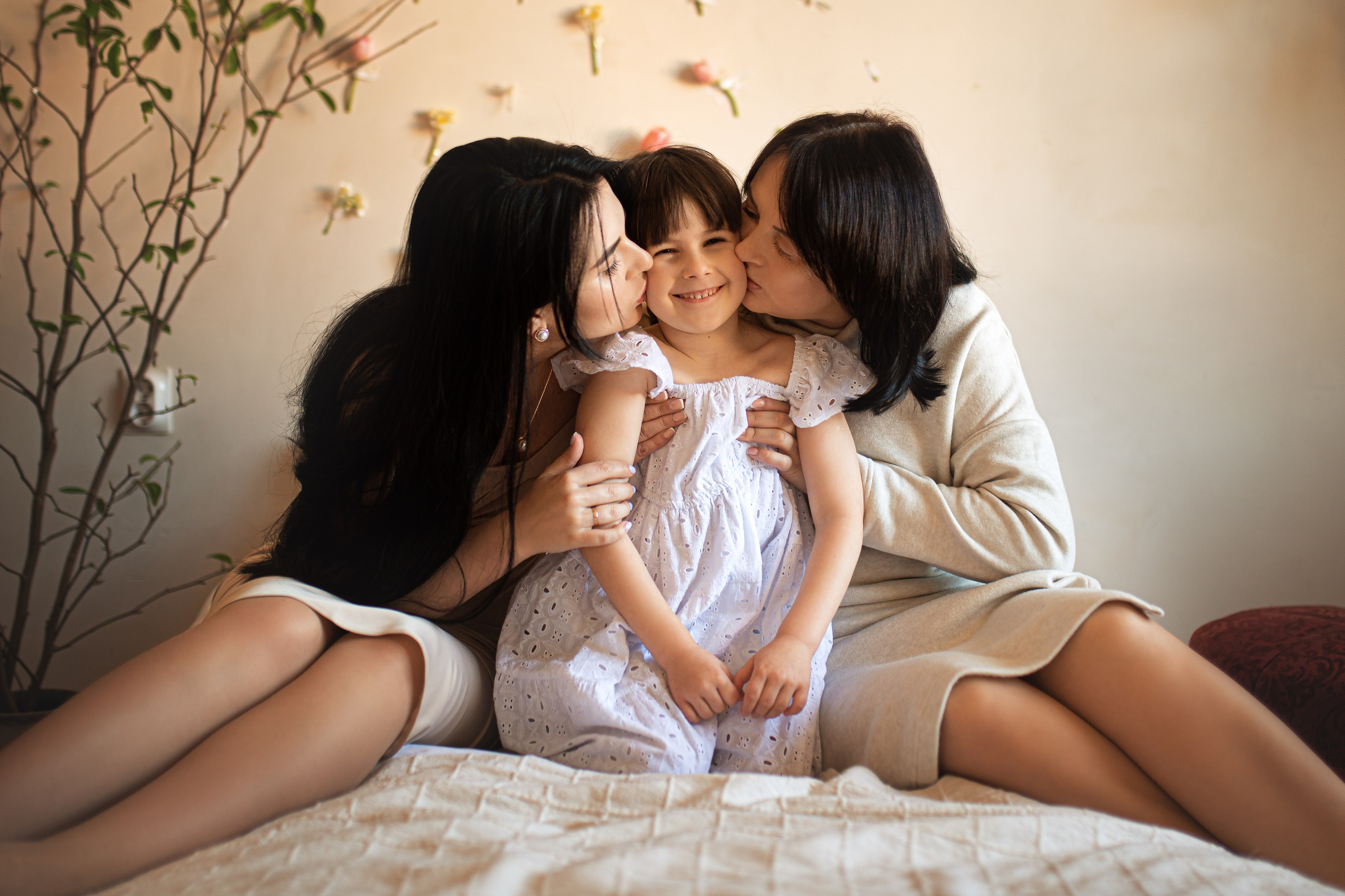 Наталья, Юлия и Милана. Фотограф Таинств Крещения и Венчания в г. Курске