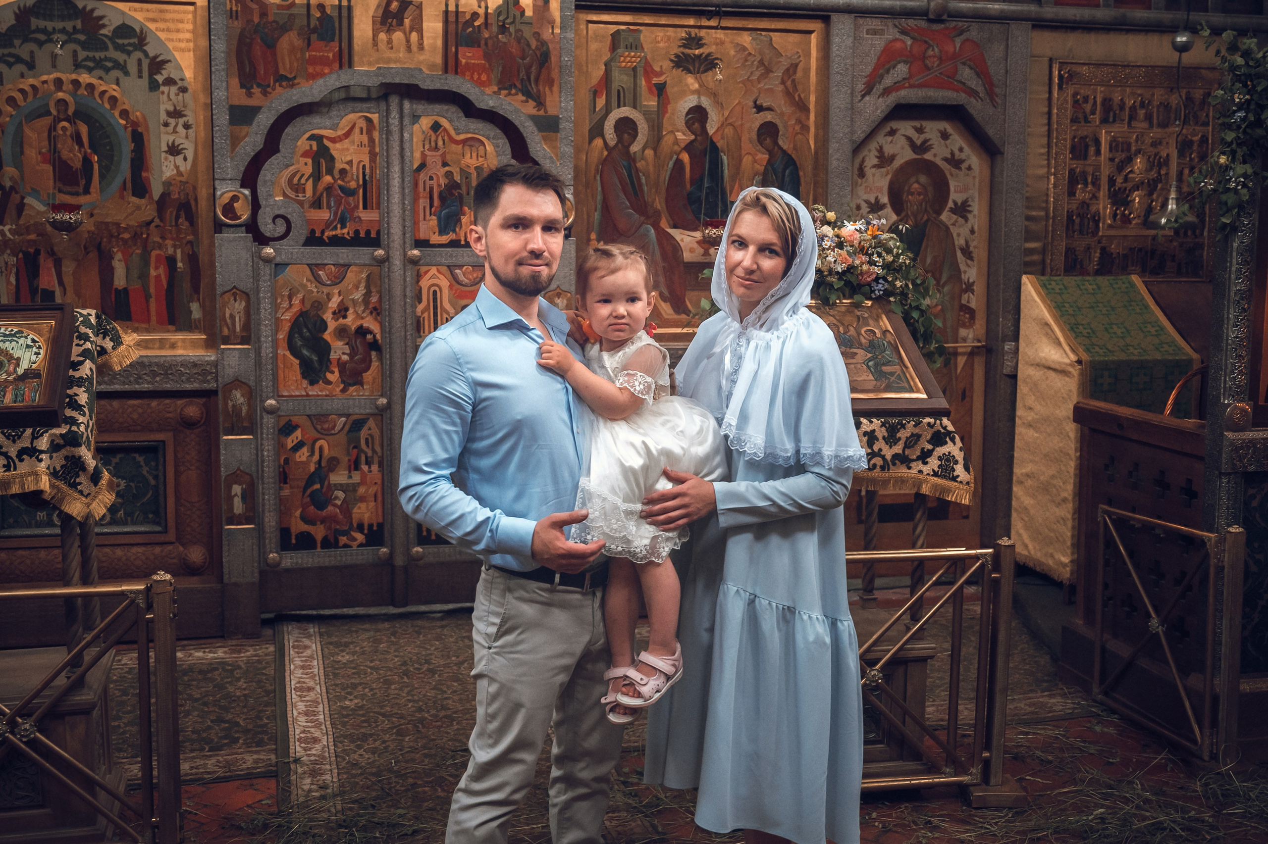 Крещение Марии храм на Мосфильмовской. Фотограф Алёна Мил