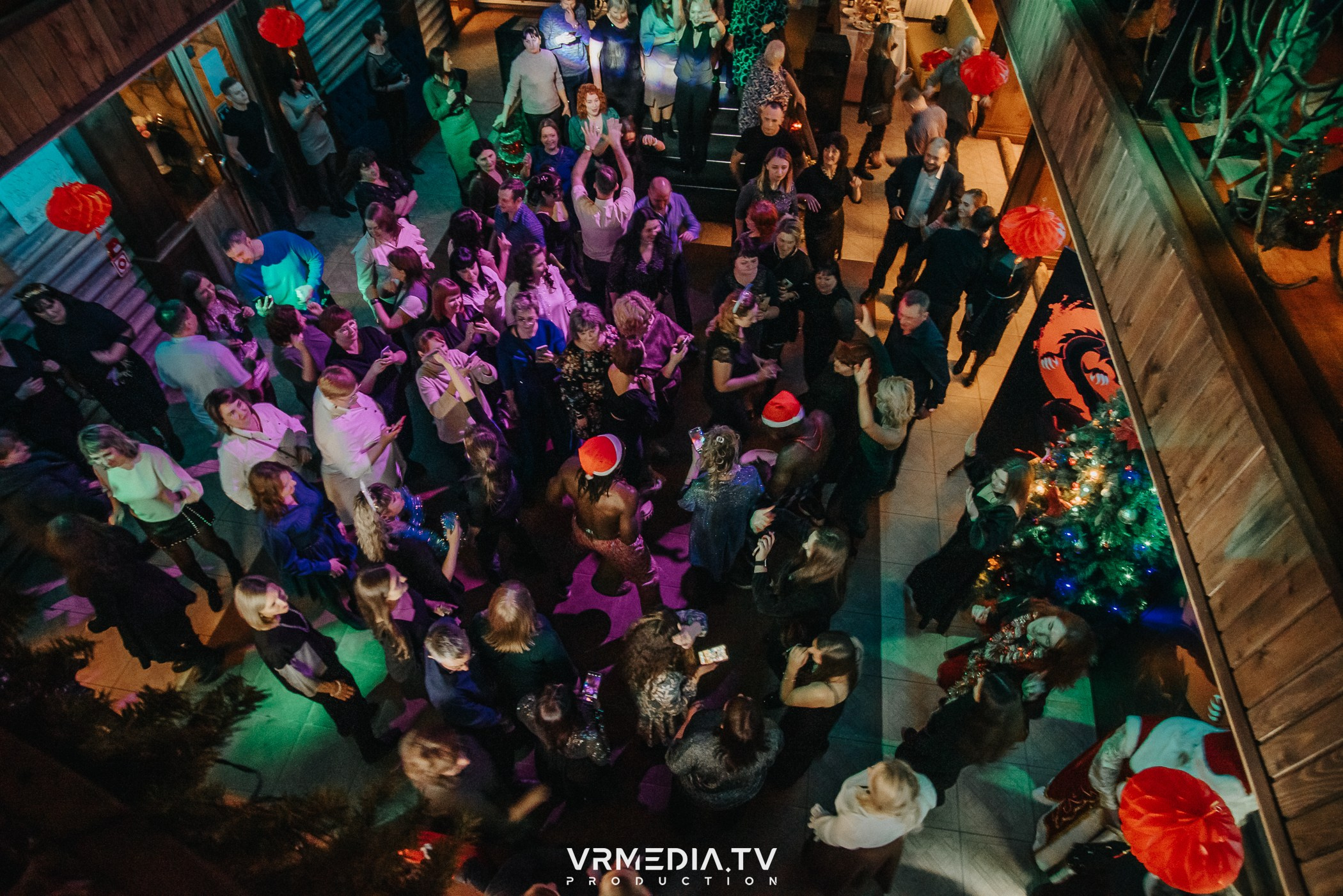 Новогодний вечер «У Петровича»