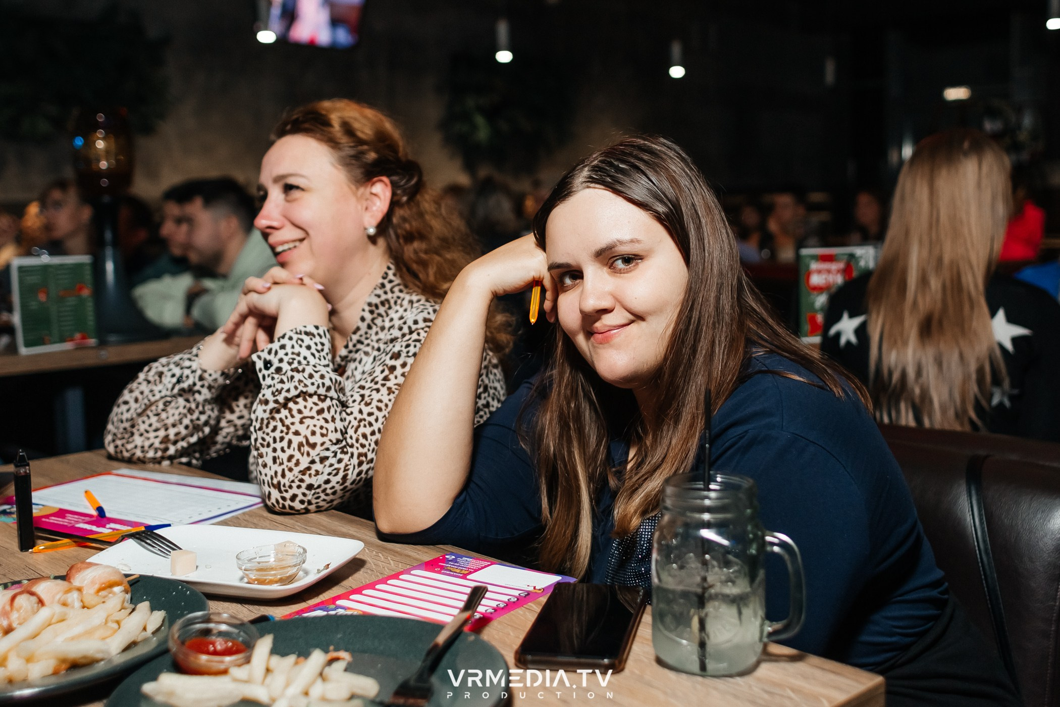 WoW QuiZ в баре «Друзья»