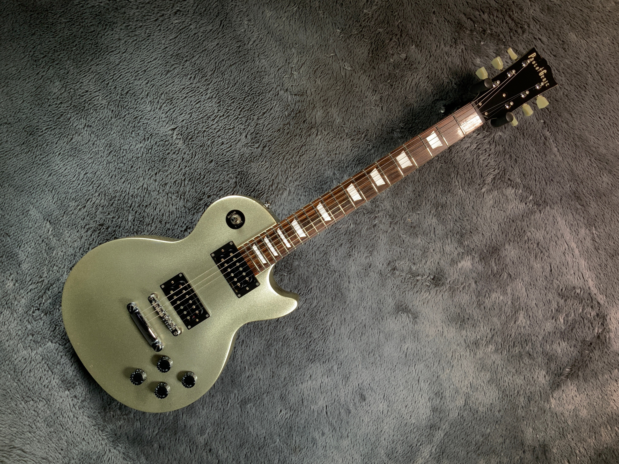 Photogenic Les Paul 2000's