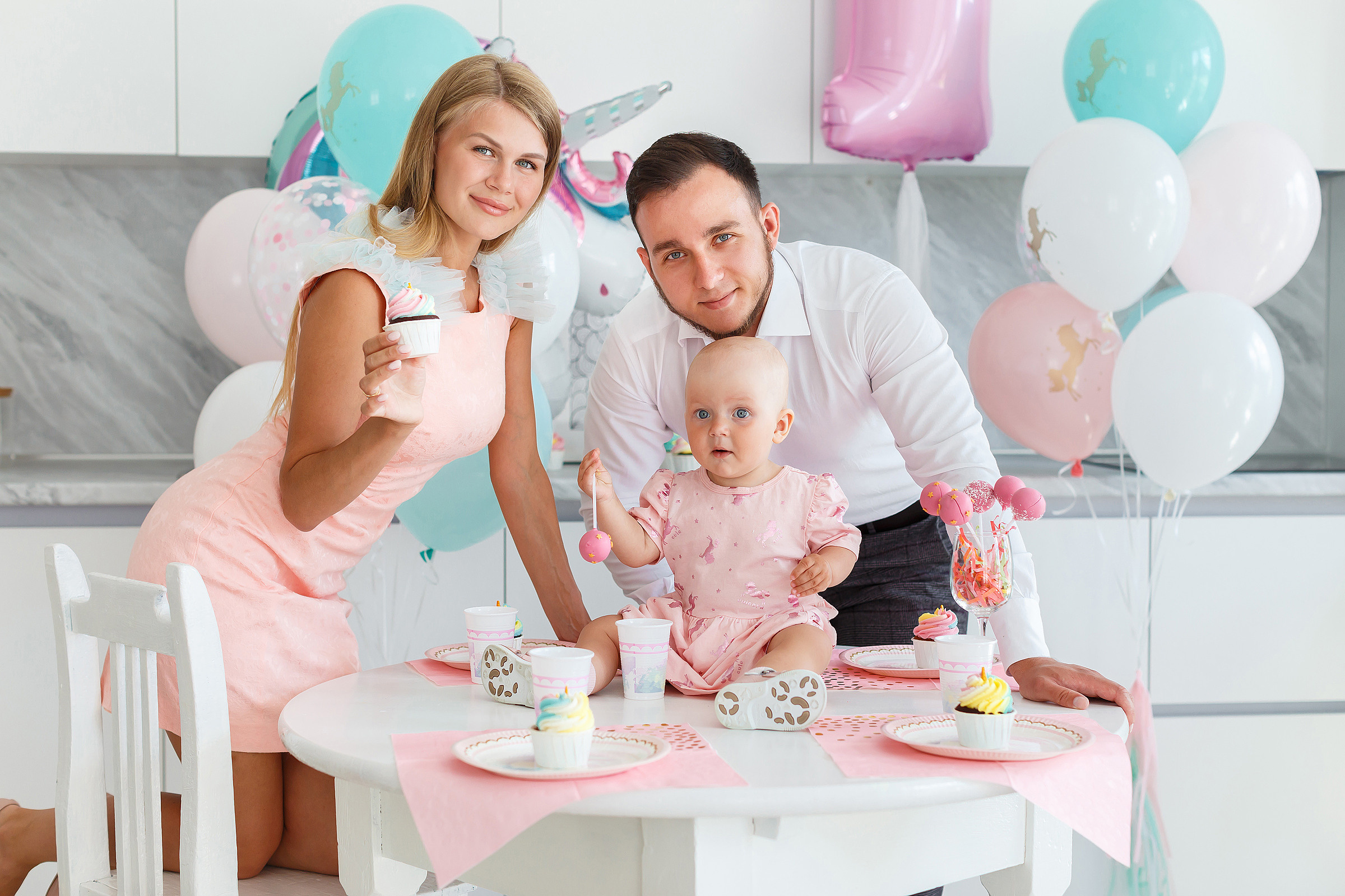 Доминике годик. Фотограф в городе Томске. Жданова Олеся