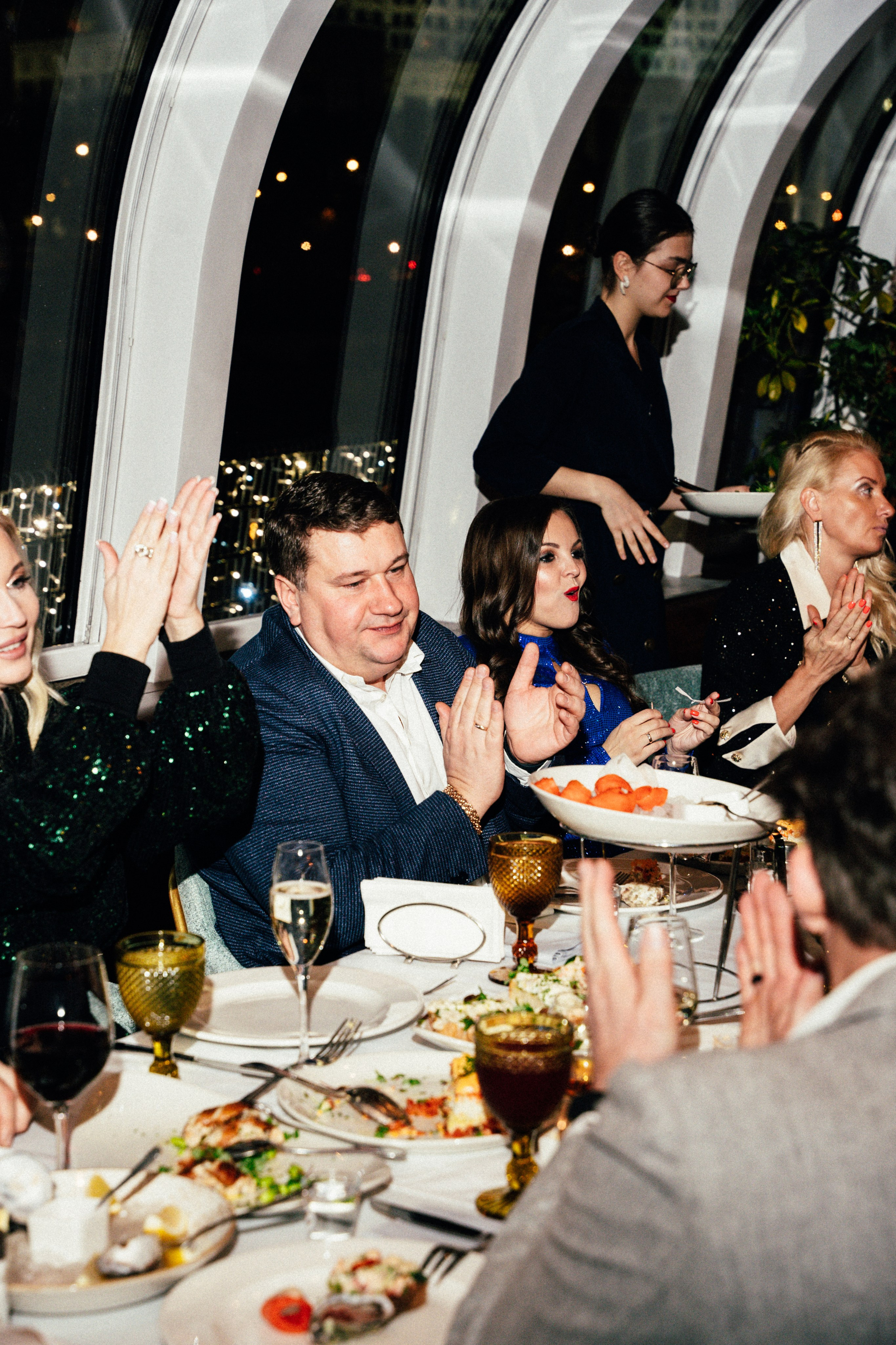 Корпоратив Erwin Река. Портретный и репортажный фотограф