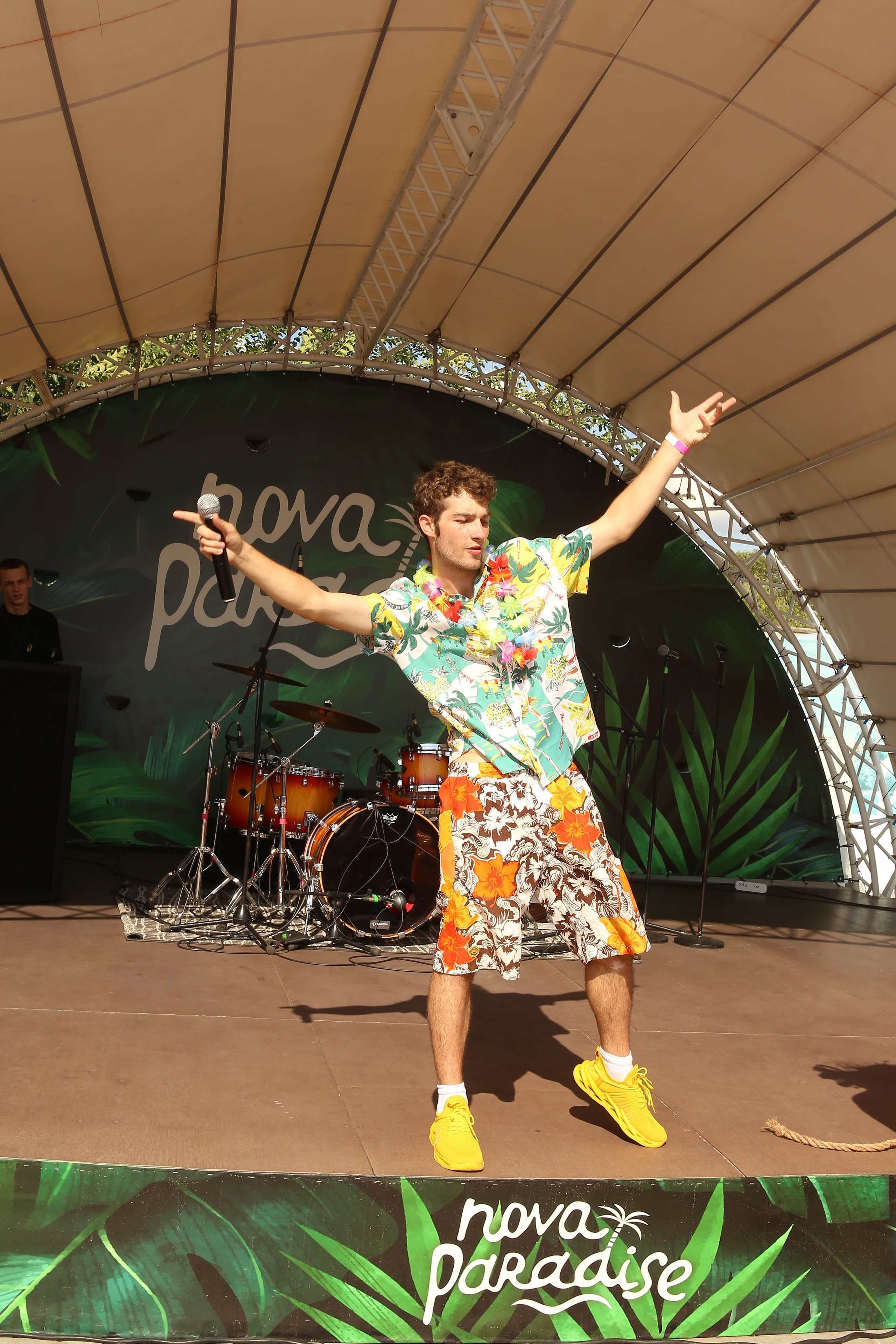 Nova Paradise. Свадебный и предметный фотограф Ренат Каламперов