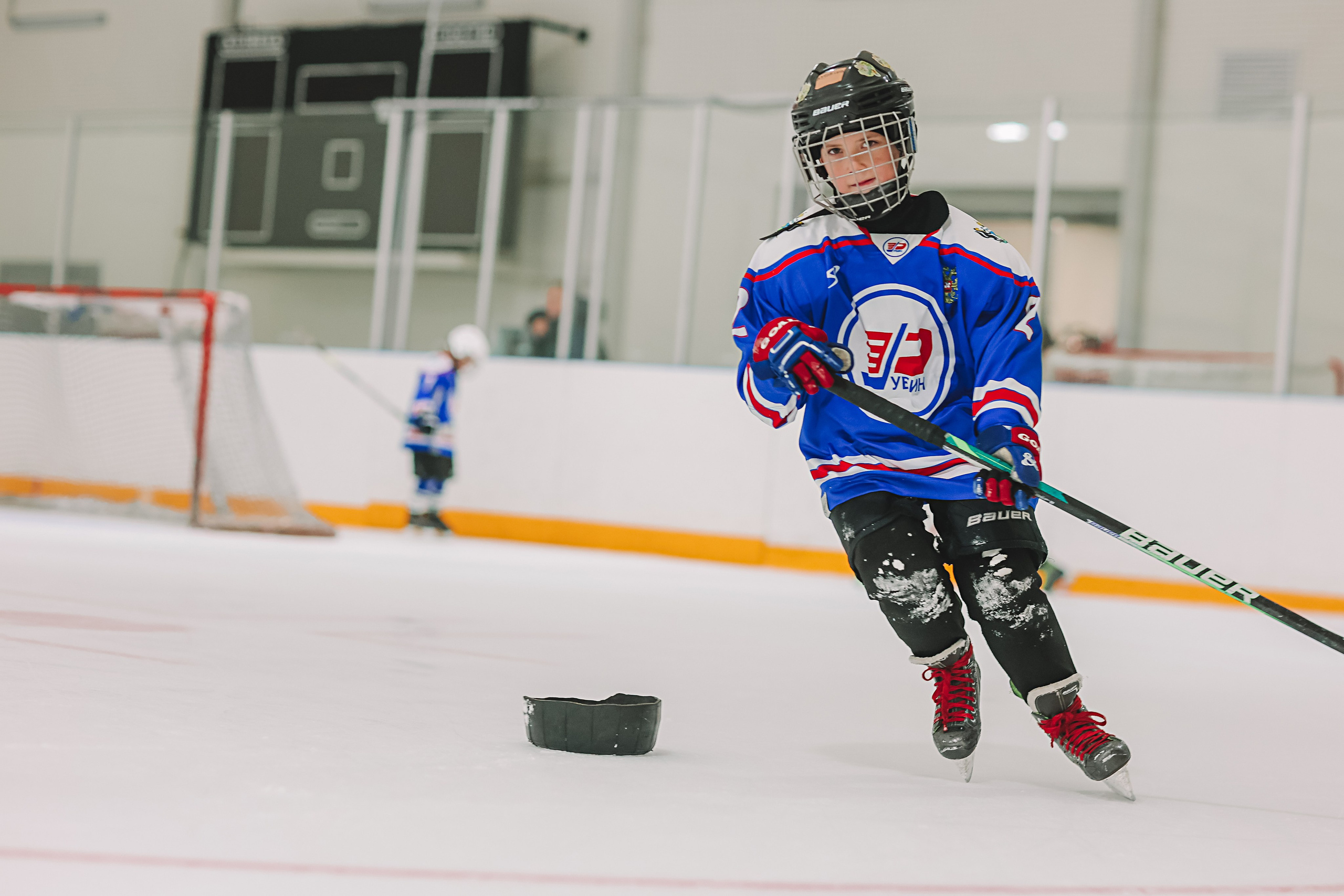 Хоккей тренировка. Семейный фотограф Тюмень, фотограф на роды Салмина Мария