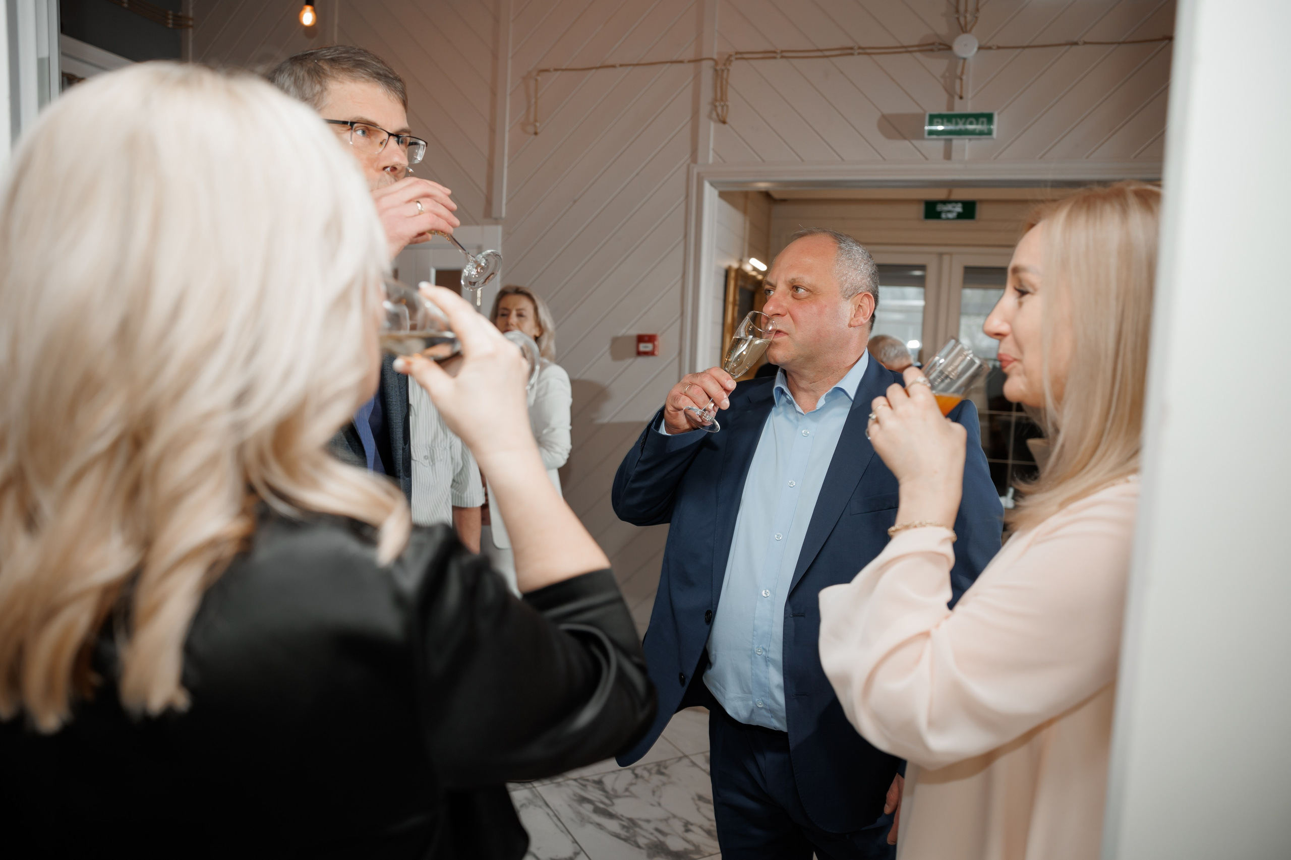 Юбилей, ресторан «Барский», усадьба «Гребнево». Свадебный и репортажный фотограф (Москва, Королев и другие)