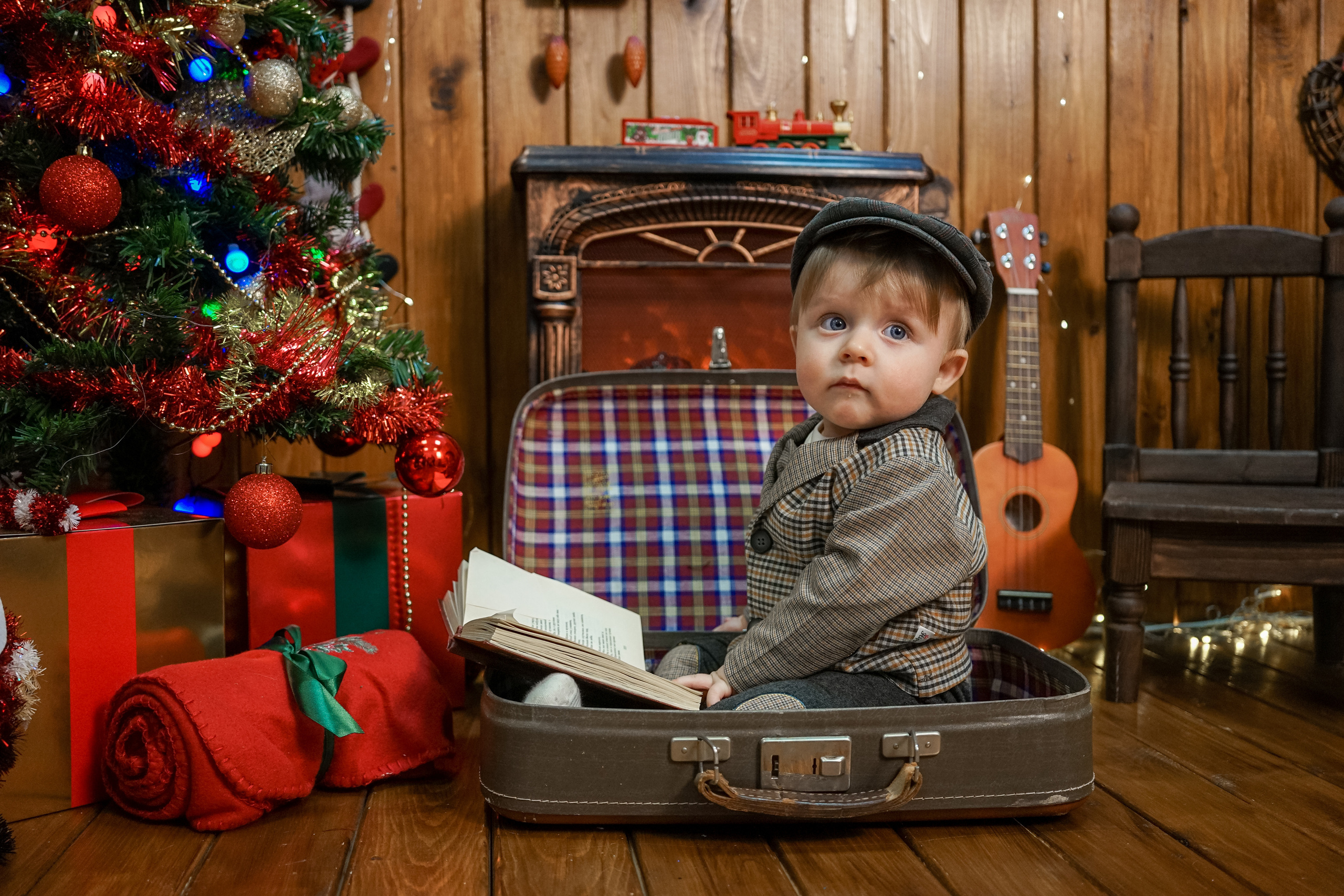 Деревянный Подиум. Детская Фотостудия ГОДОВАСИКИ в Санкт-Петербурге фотосесия на годик