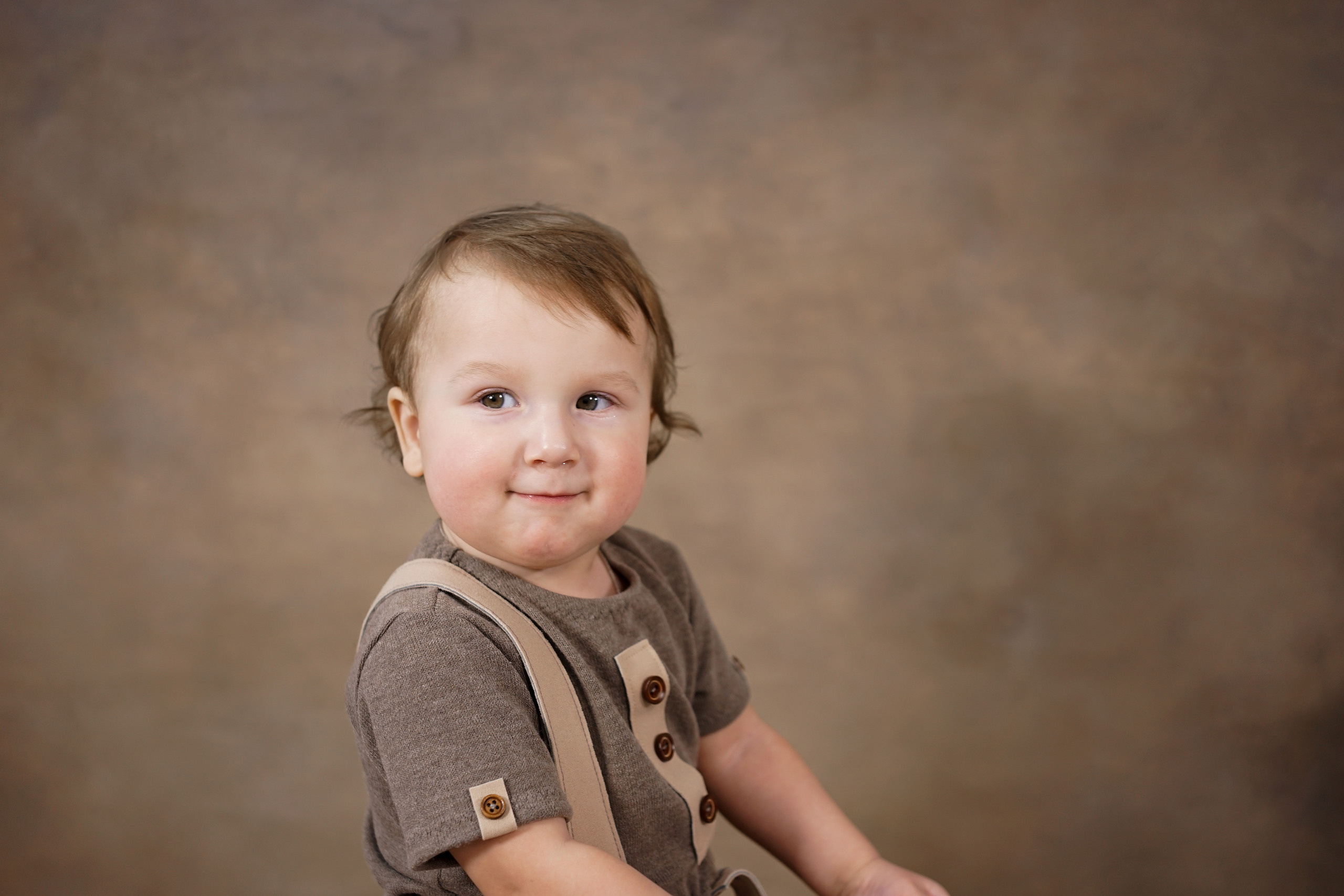 Фотозоны на ХОЛСТЕ. Детская Фотостудия ГОДОВАСИКИ в Санкт-Петербурге фотосесия на годик