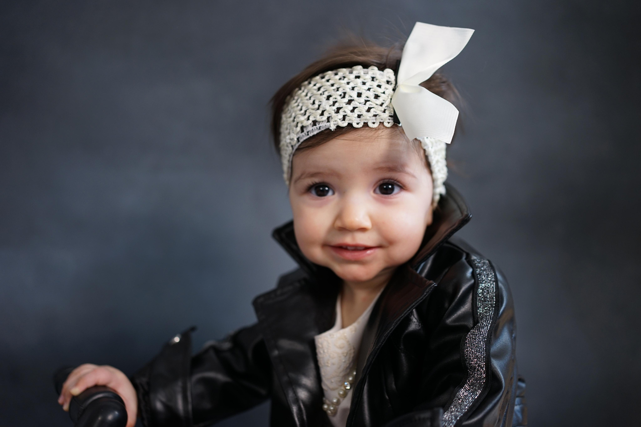 Фотозоны на ХОЛСТЕ. Детская Фотостудия ГОДОВАСИКИ в Санкт-Петербурге фотосесия на годик