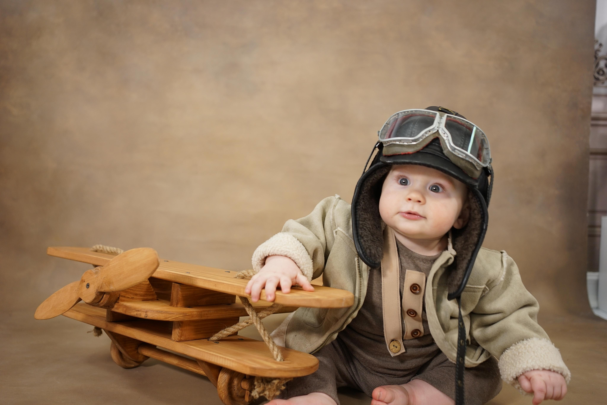 Фотозоны на ХОЛСТЕ. Детская Фотостудия ГОДОВАСИКИ в Санкт-Петербурге фотосесия на годик