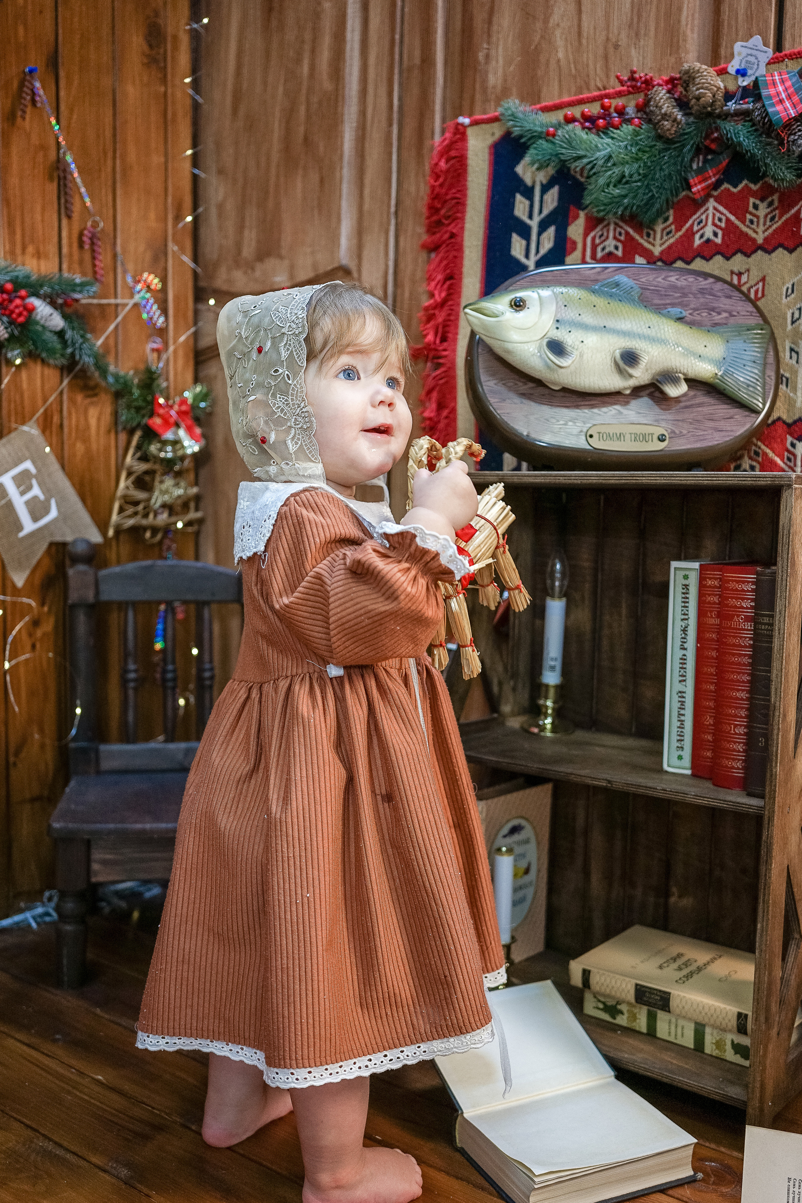 Деревянный Подиум. Детская Фотостудия ГОДОВАСИКИ в Санкт-Петербурге фотосесия на годик