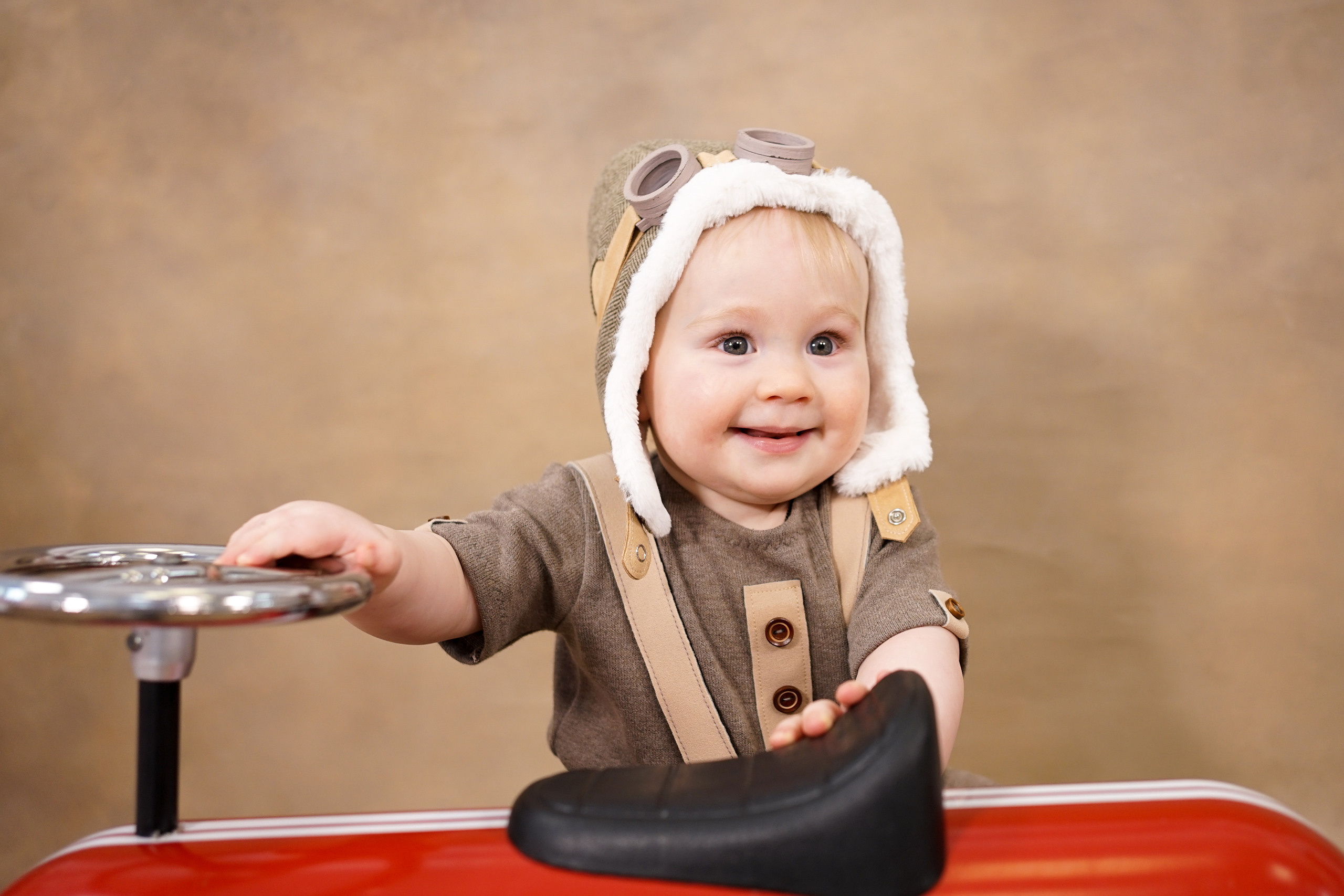 Фотосессия на Годик для Мальчиков. Детская Фотостудия ГОДОВАСИКИ в Санкт-Петербурге фотосесия на годик