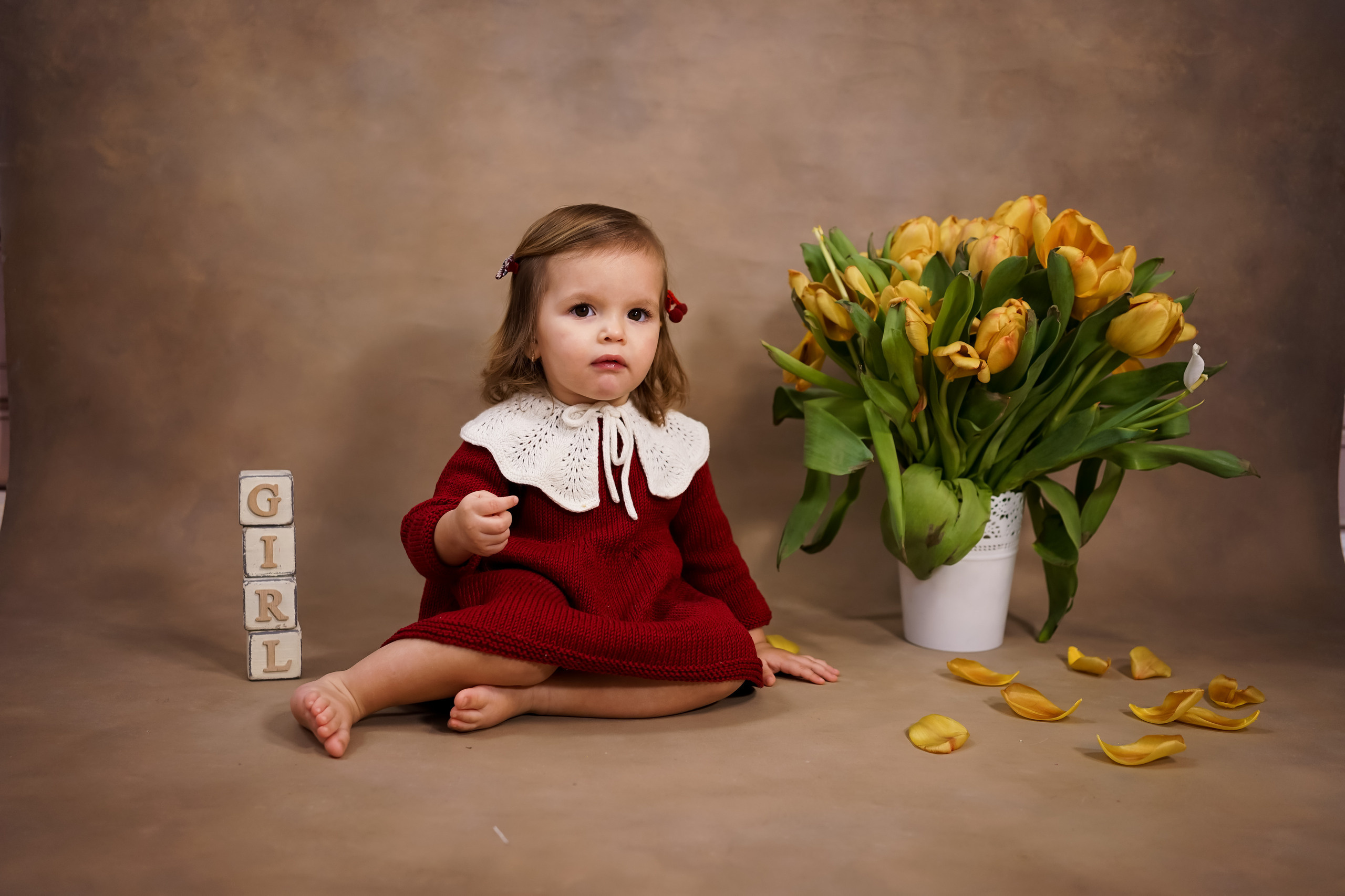 Фотозоны на ХОЛСТЕ. Детская Фотостудия ГОДОВАСИКИ в Санкт-Петербурге фотосесия на годик