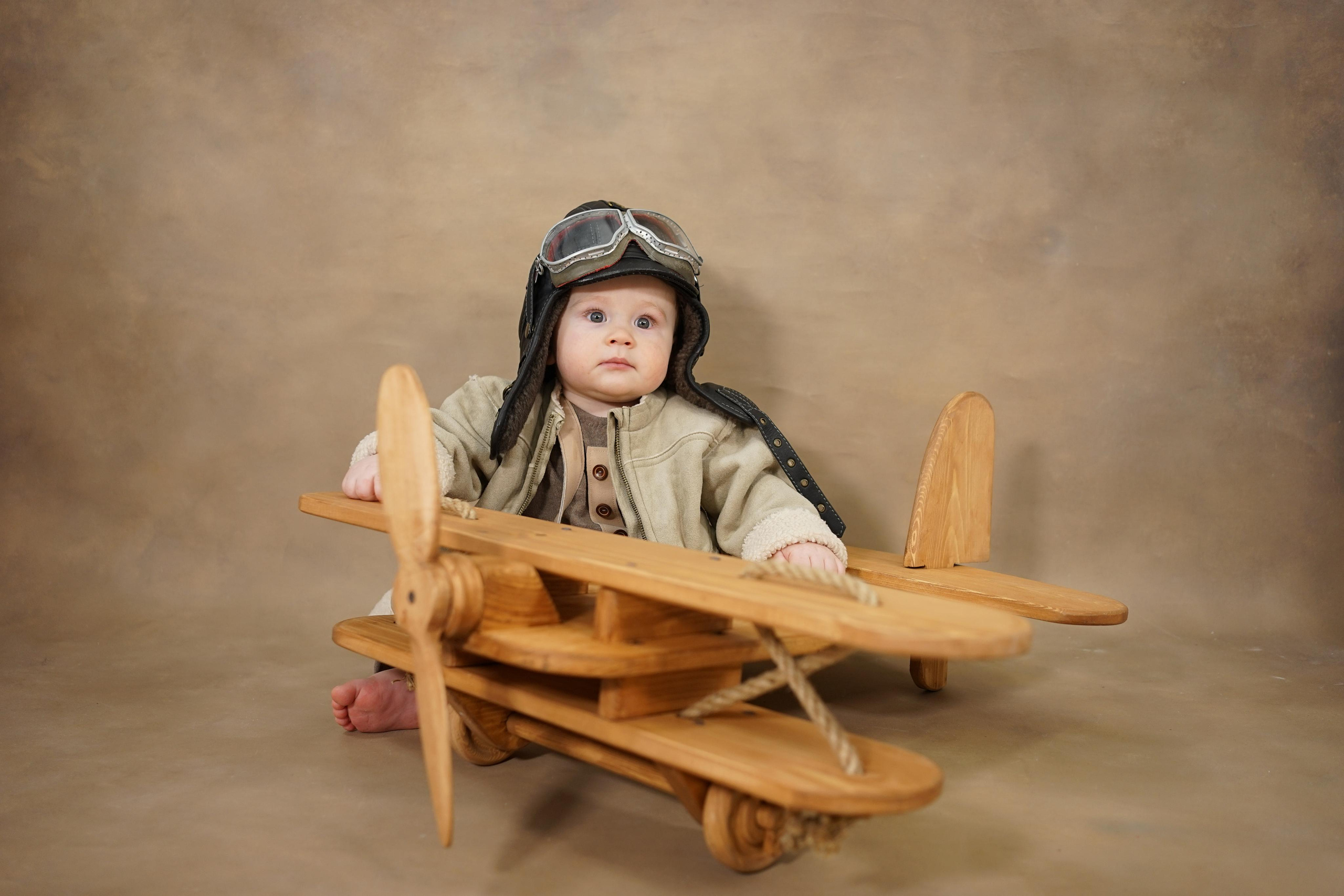 Фотозоны на ХОЛСТЕ. Детская Фотостудия ГОДОВАСИКИ в Санкт-Петербурге фотосесия на годик