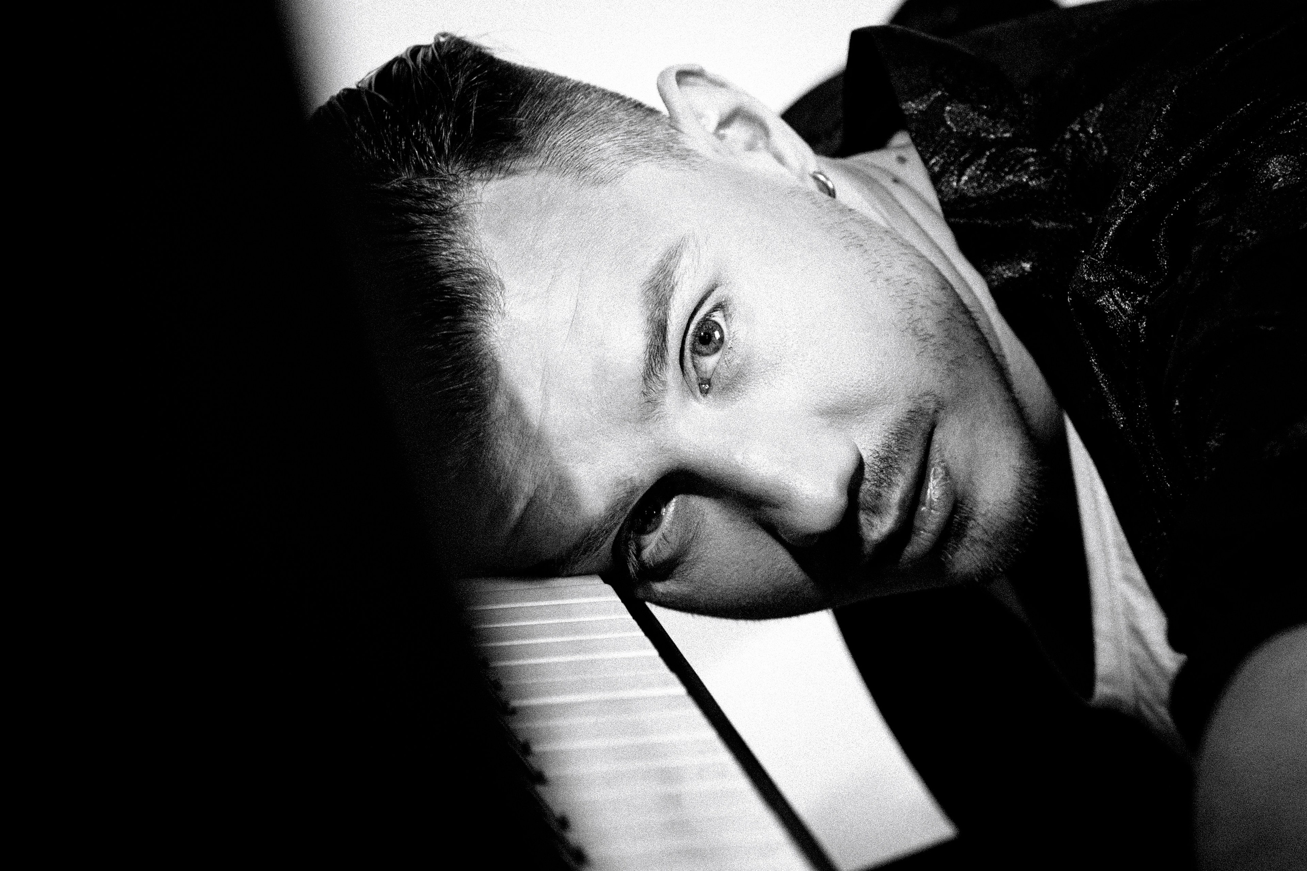 Сергей Стрит. Свадебный/Портретный фотограф снимаю в Москве