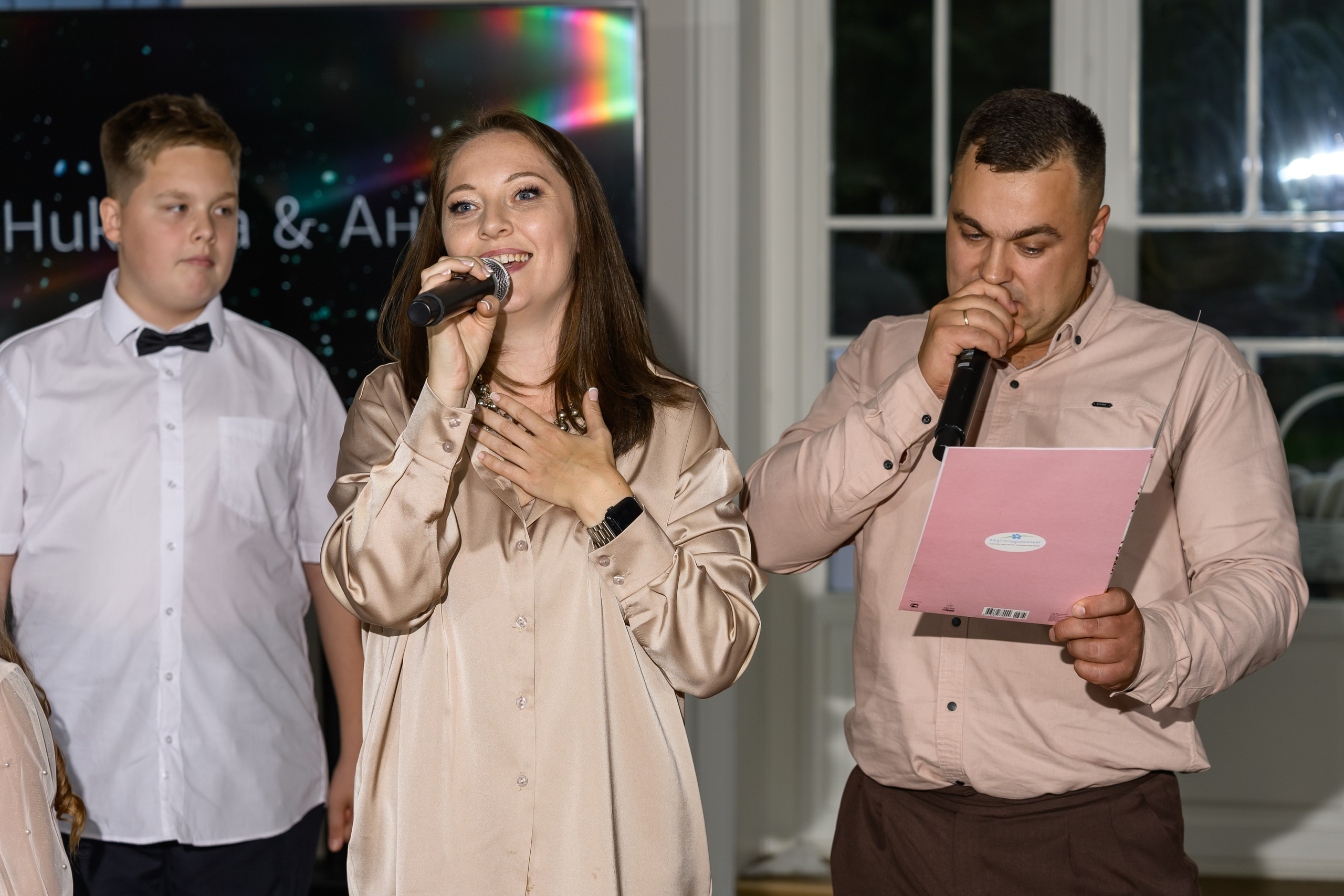 Свадебная фотосессия в усадьбе Остафьево. Свадебный фотограф Москва Юрий Кульман