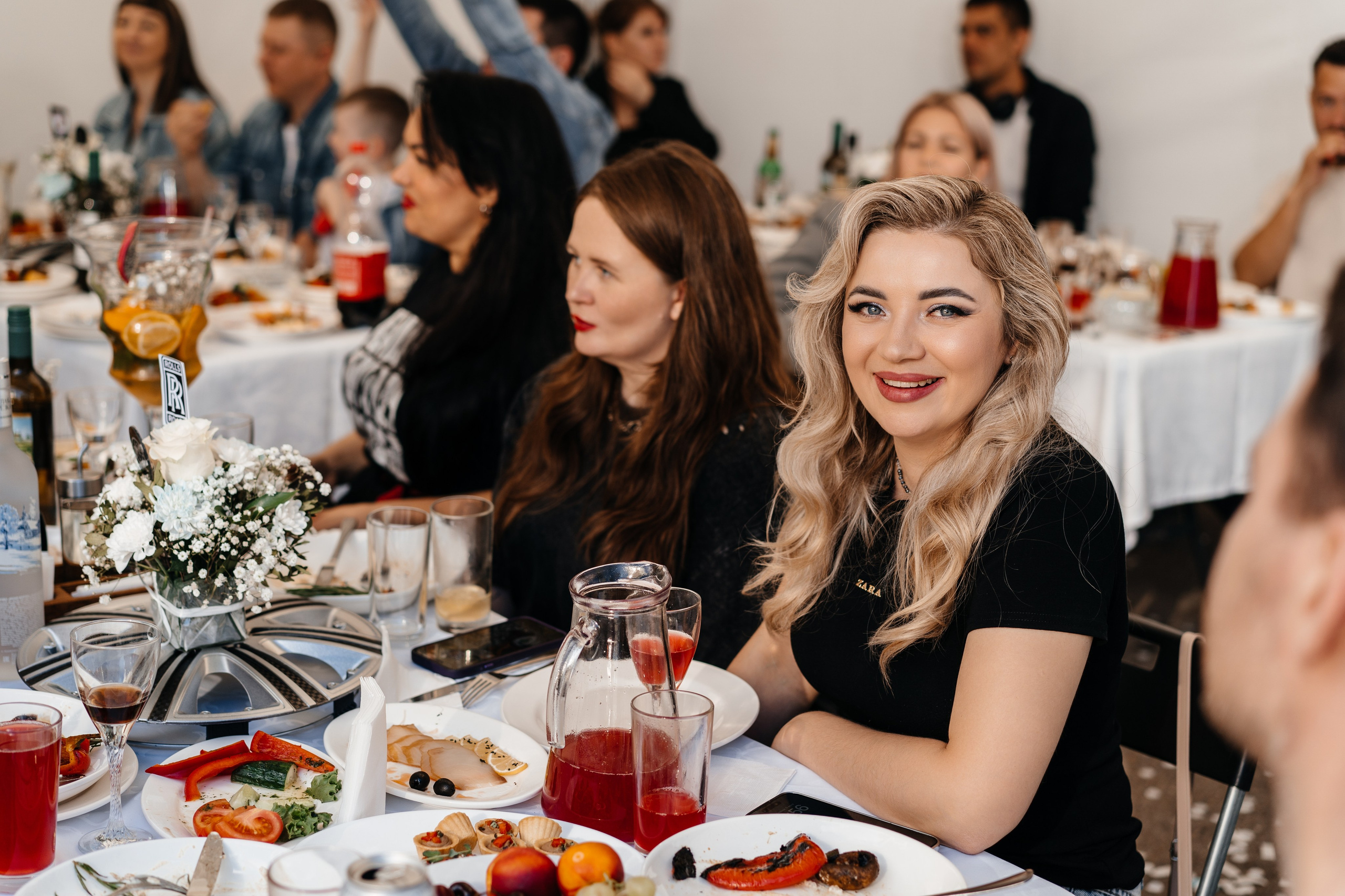 Анна & Евгений «Четыре Свадьбы» Пятница. Свадебный фотограф Барнаул Алексей Павлов