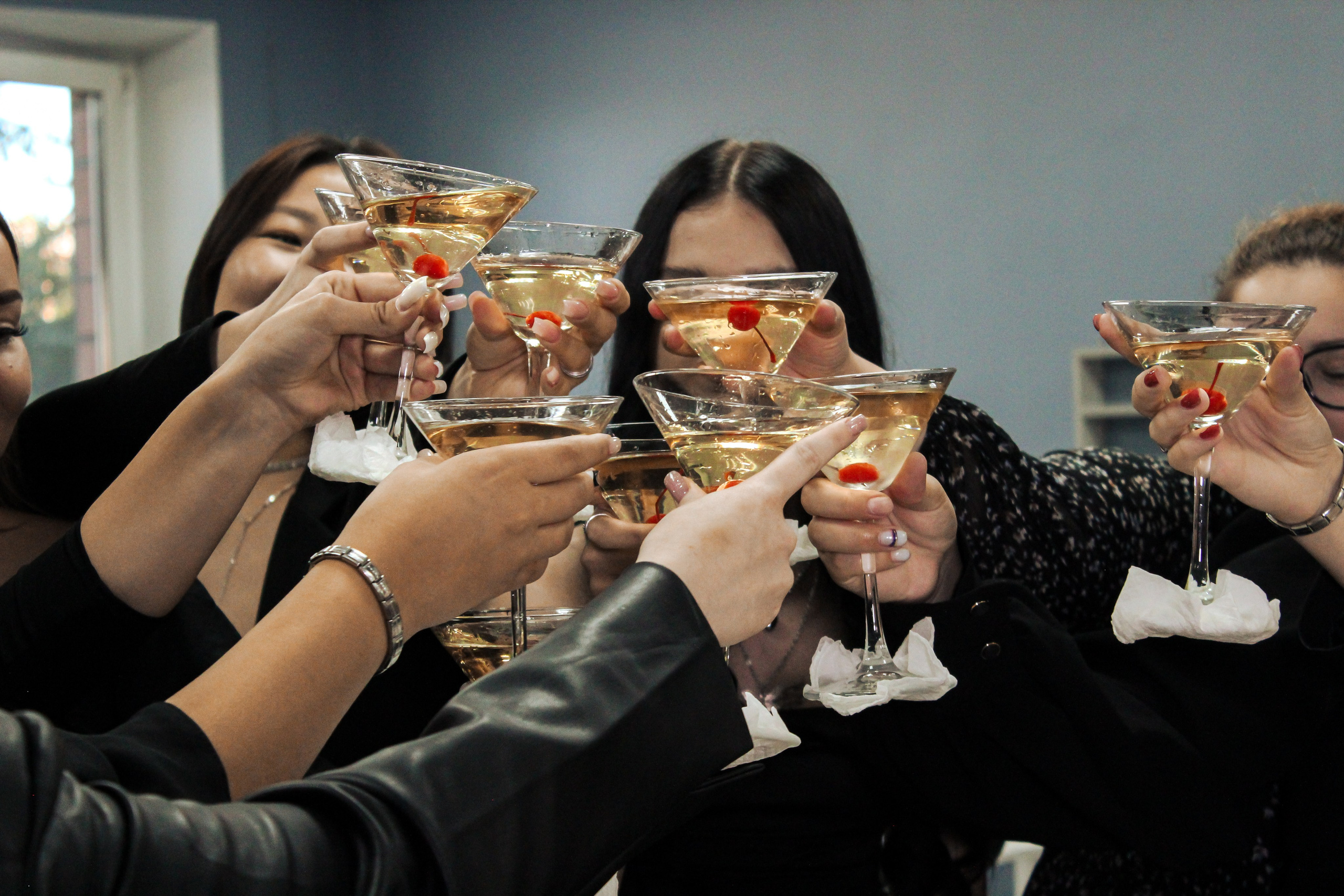 Открытие | Beauty bar. Свадебный и Школьный фотограф Улан-Удэ Бурятия Джулия Топоева Выпускные альбомы Фотограф на мероприятие