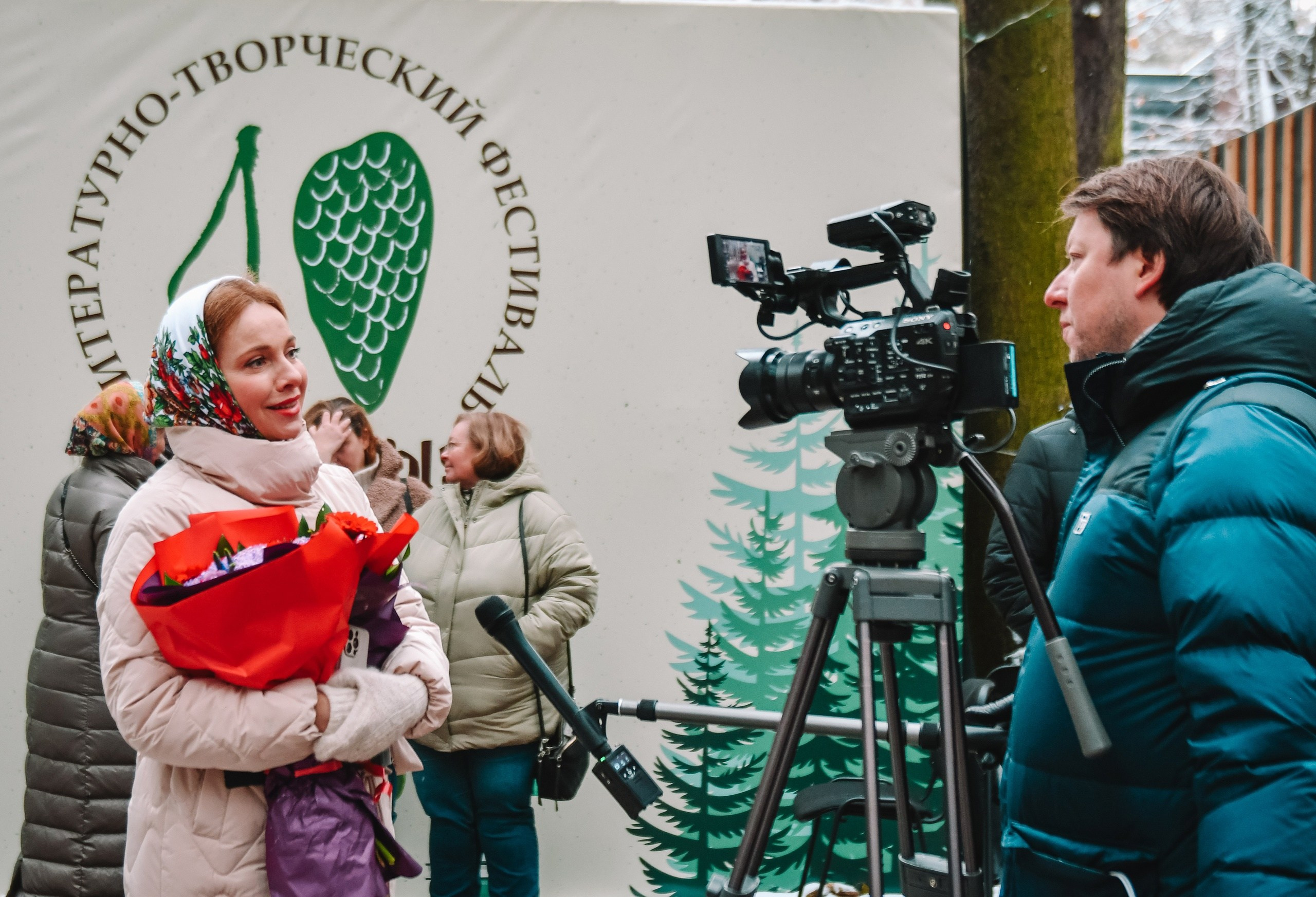 10 сосновых шишек. Kirillova Studio — мастерская декора и событий Юли Кирилловой