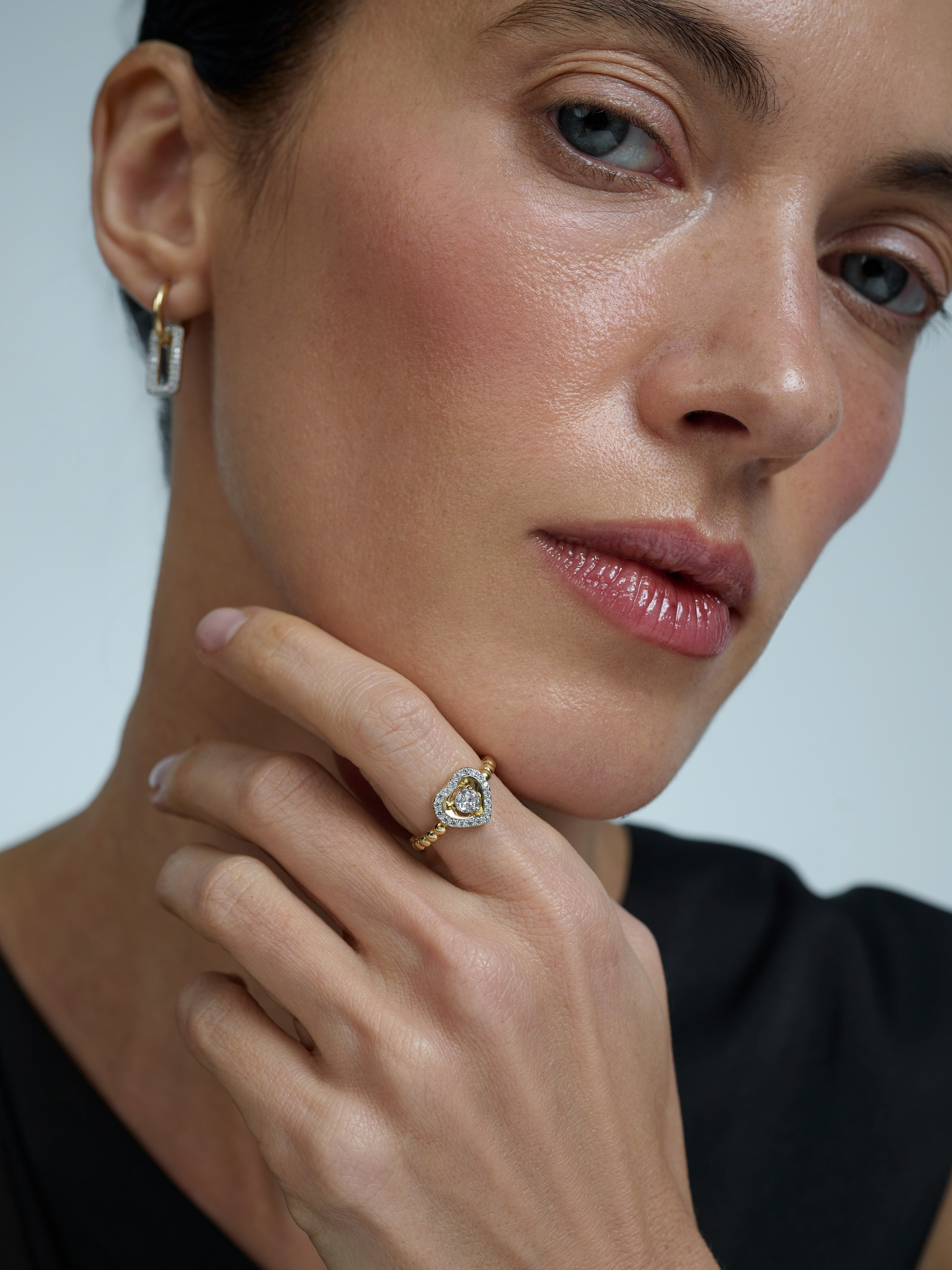 Каталог для бренда AllTime. Фотограф для брендов в Москве Ксения Чупрунова