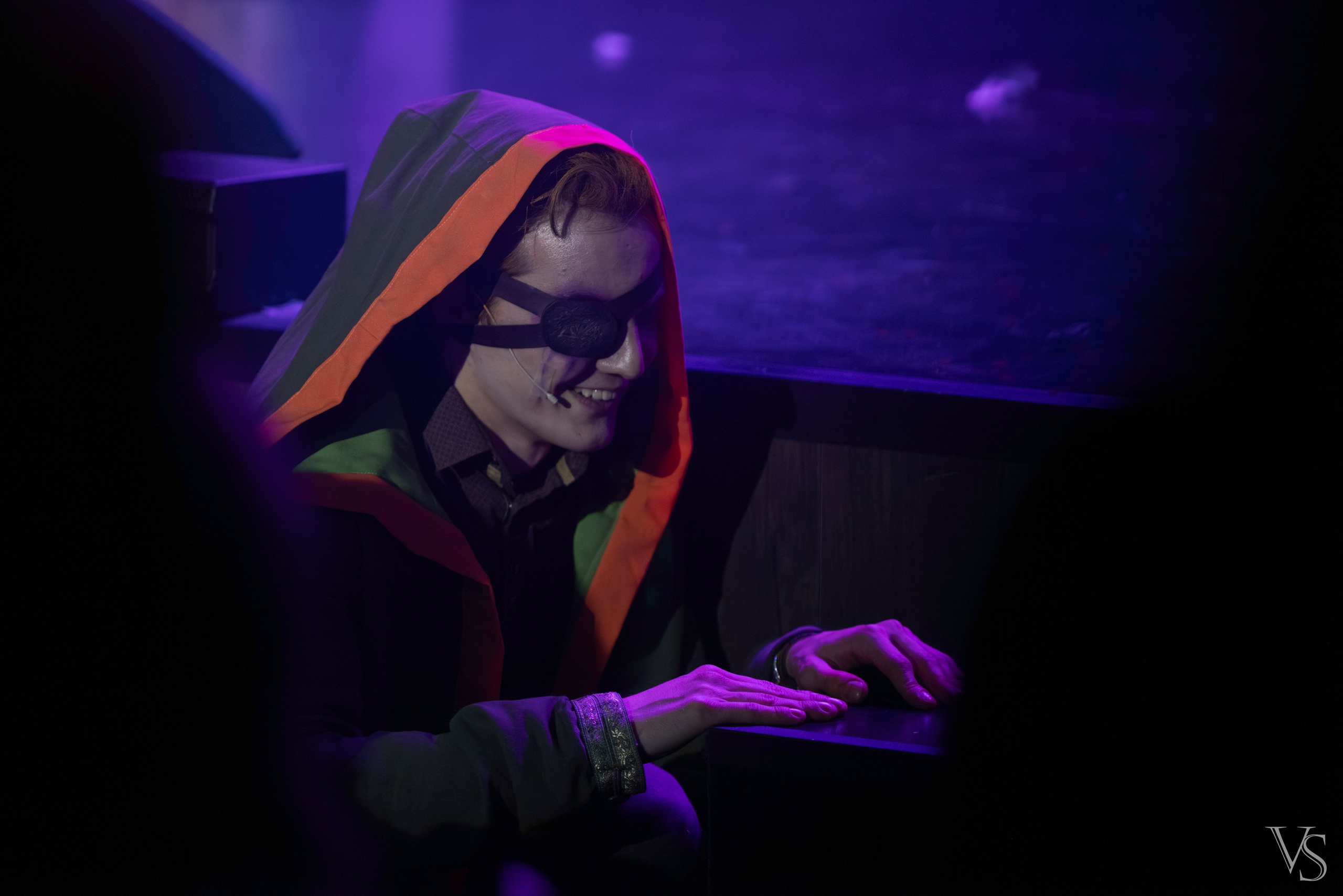 Книга стихий 25.01. Фотограф Виктор Степанов