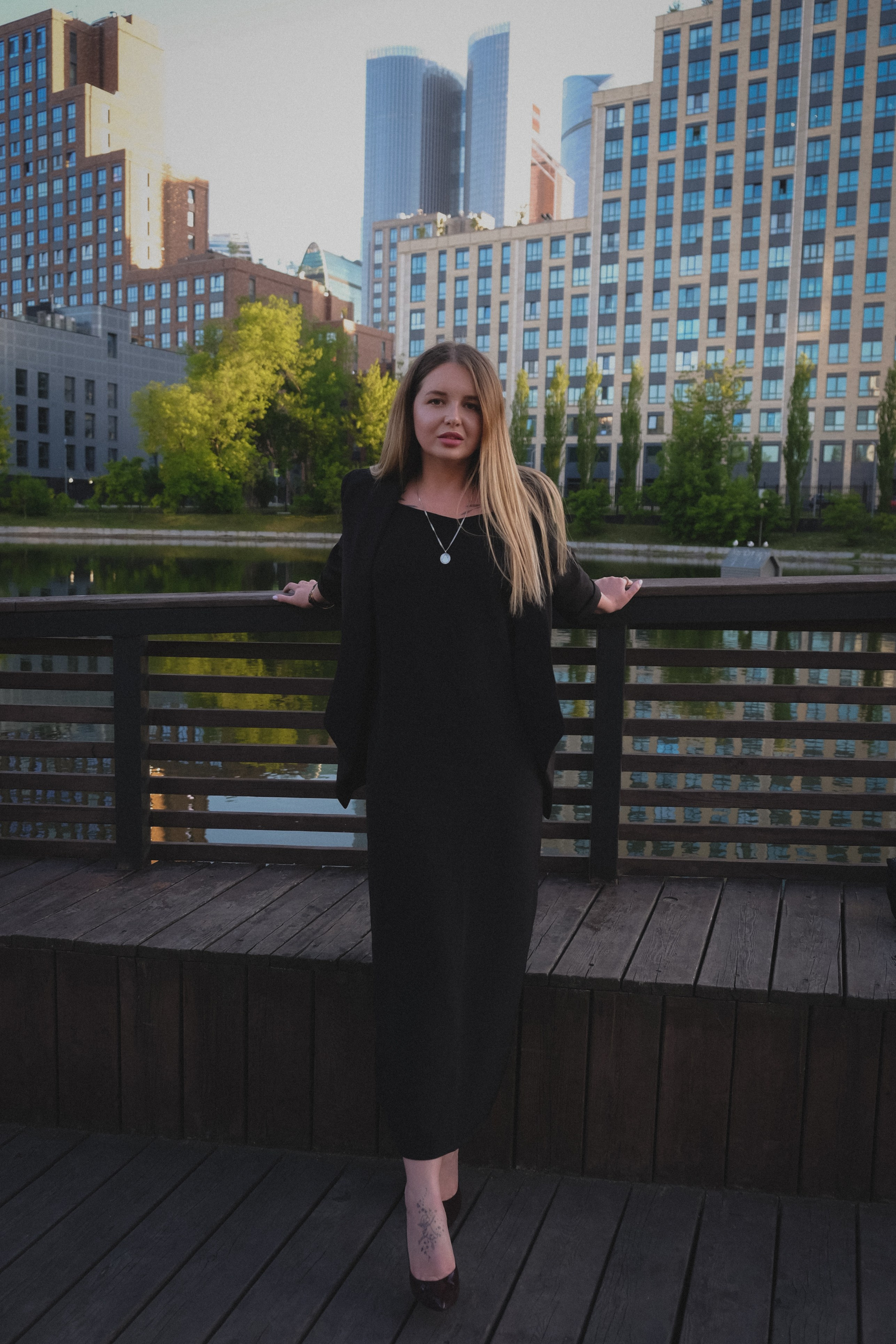 На фоне Сити. Фотограф и контентмейкер Света Лето | Москва, МО