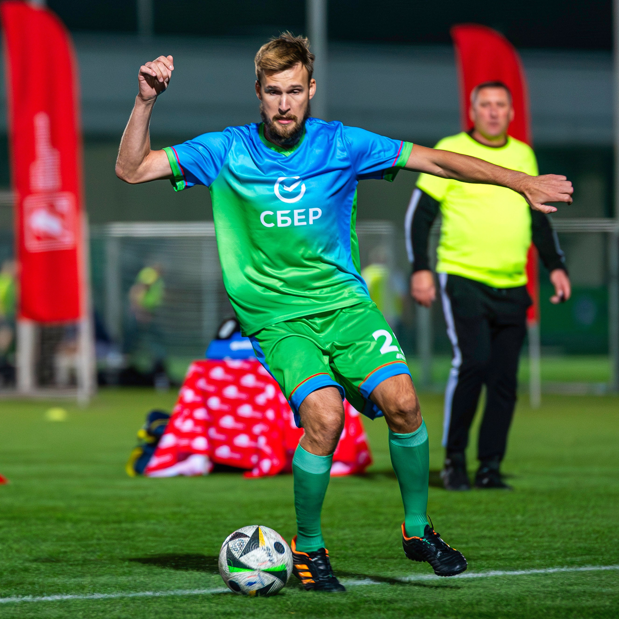 Лига Московской Биржы по футболу 2025. Главная