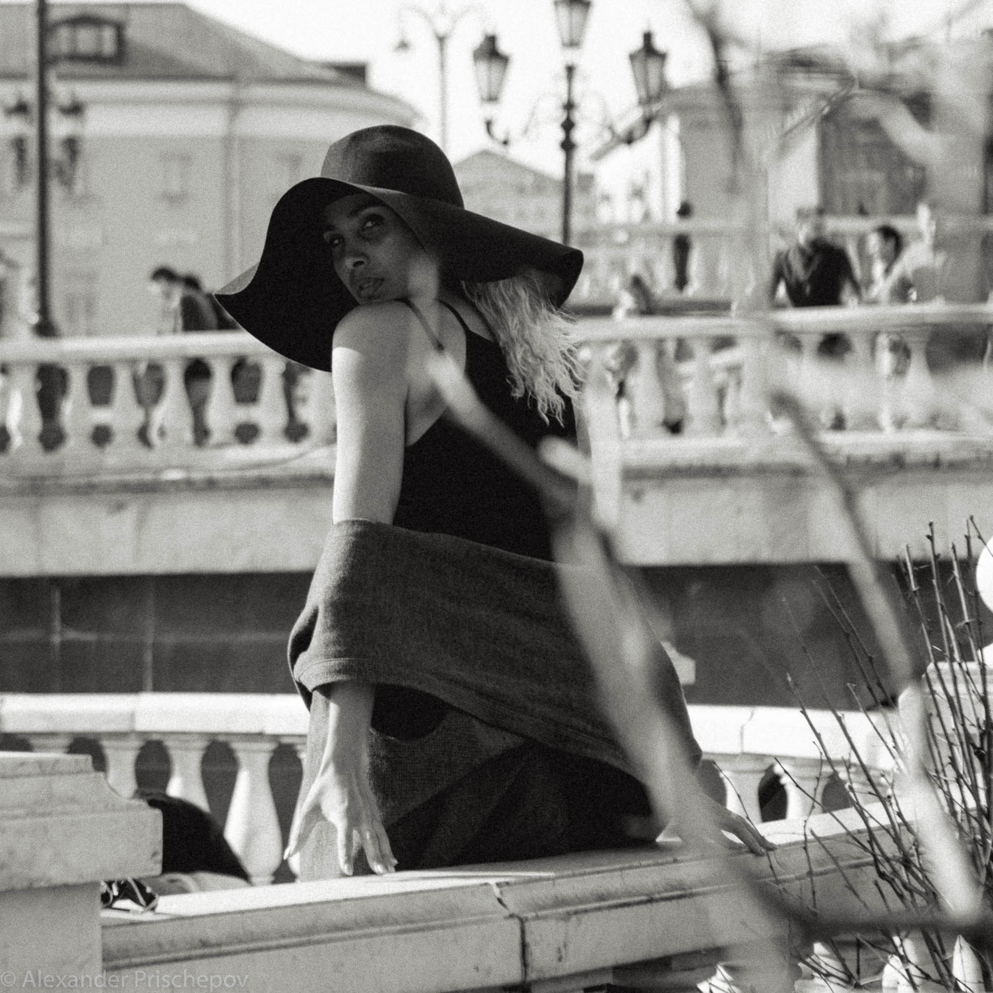 Накрико Акпамоли. Александр Прищепов - фотограф, режиссёр, продюсер