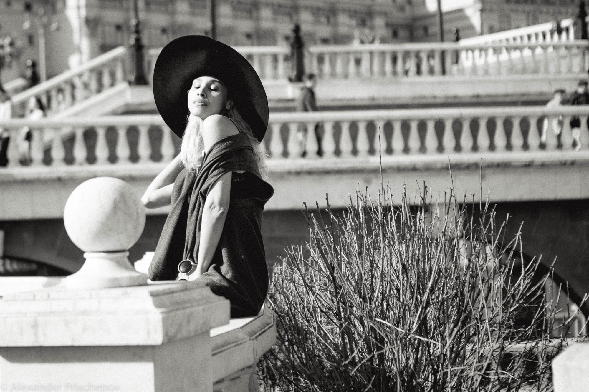 Накрико Акпамоли. Александр Прищепов - фотограф, режиссёр, продюсер