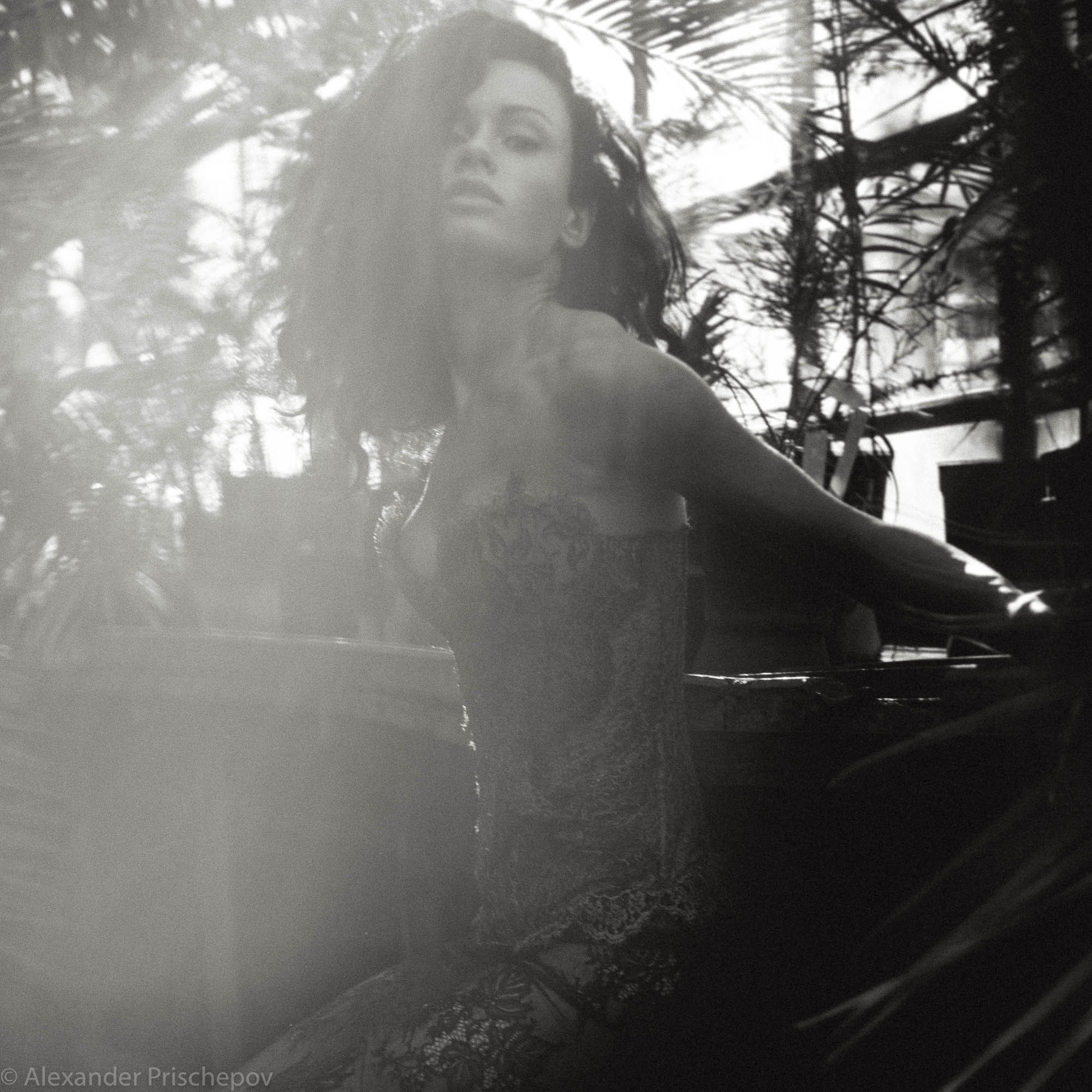 В саду. Александр Прищепов - фотограф, режиссёр, продюсер