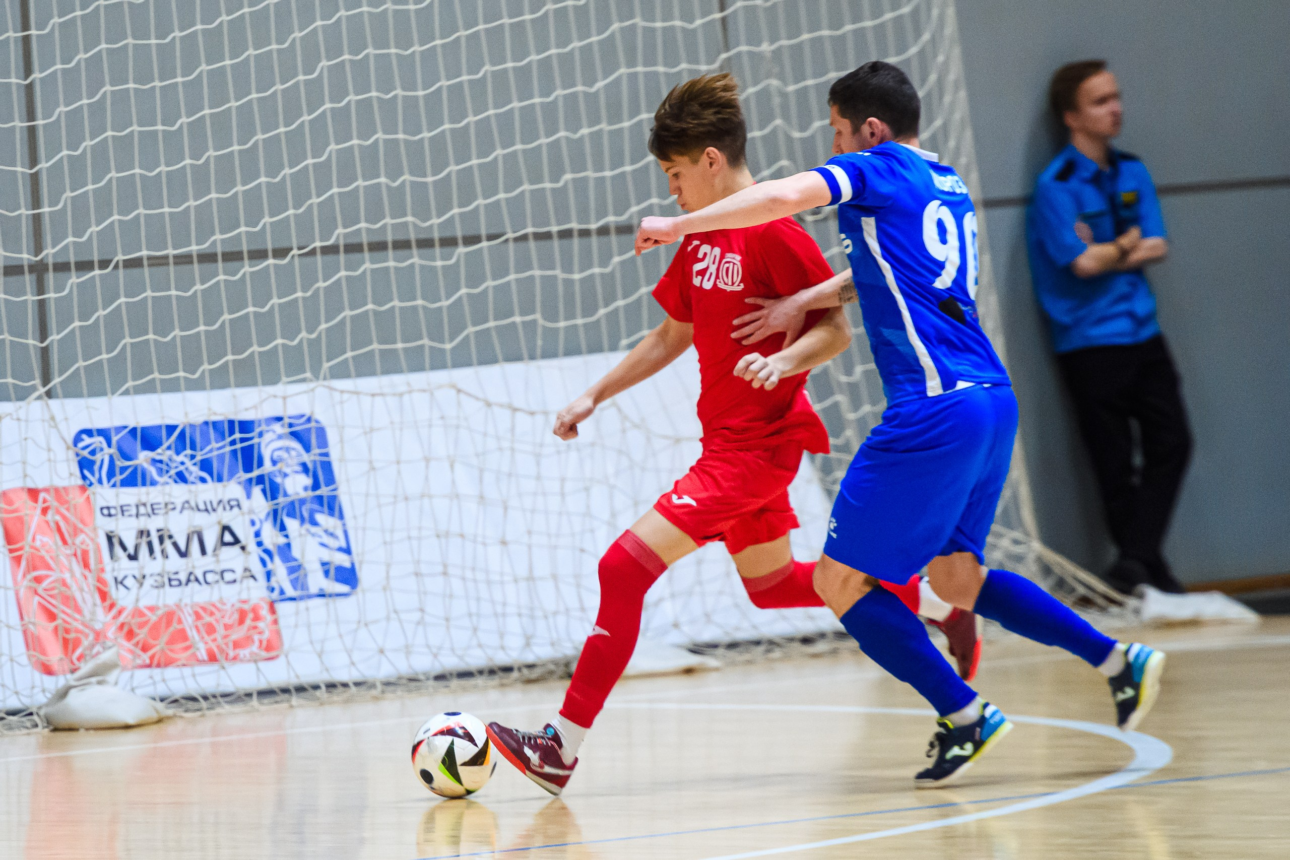 Высшая лига по футзалу — Сезон 2024-2025 — 2ой тур. Репортажный фотограф в Кемерово