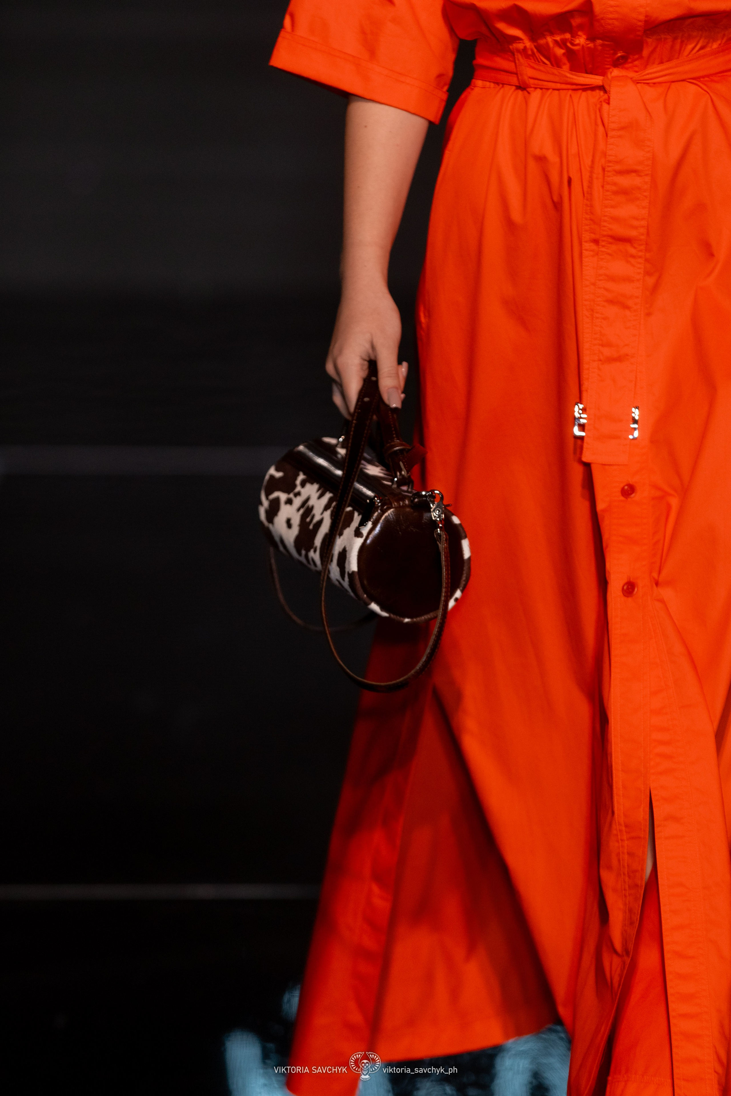 Подиум Rostov Fashion Show 2025. Осень-зима. Фотограф в Ростов-на-Дону Виктория Савчук