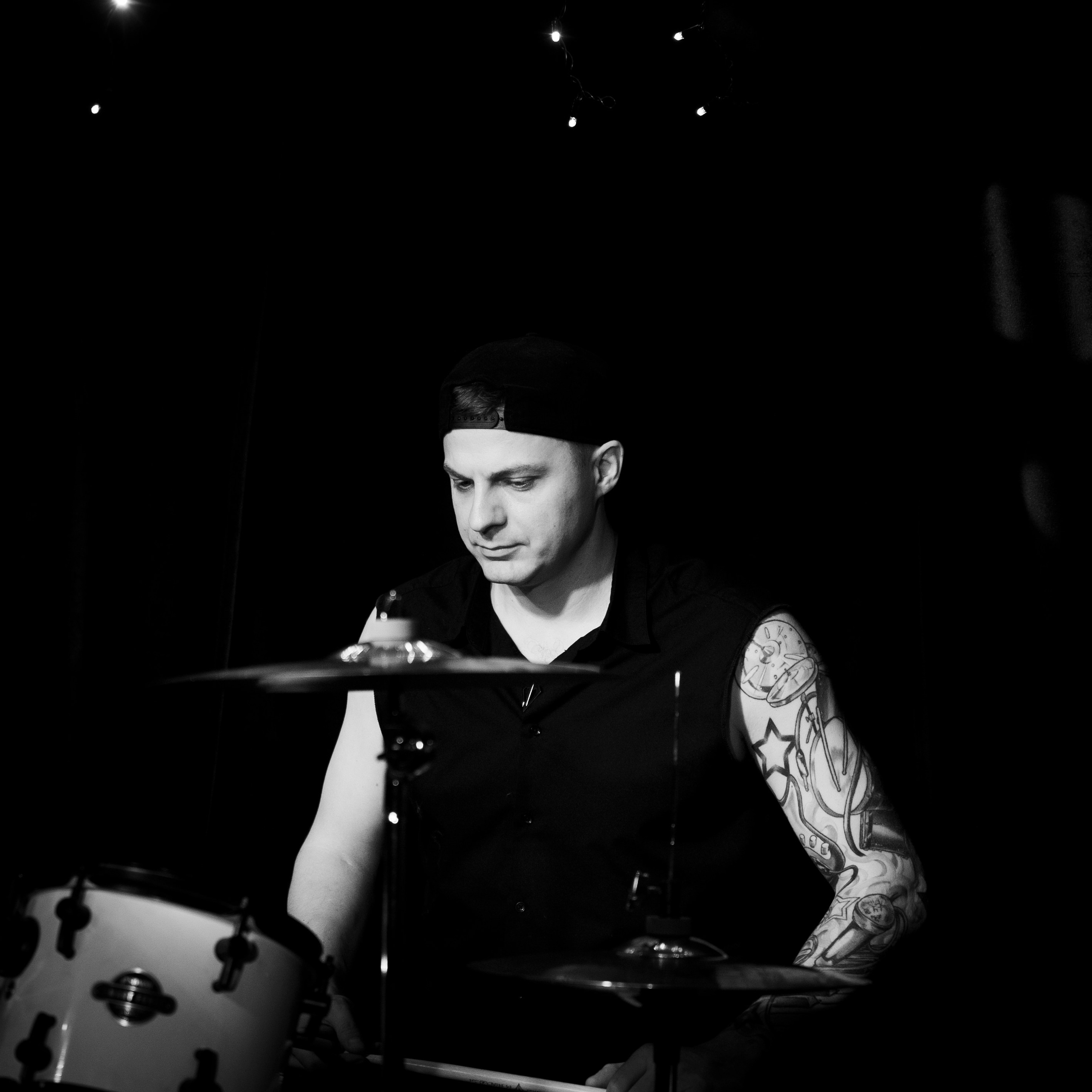 Mental Guest. Фотограф и оператор в Москве Елизавета Коргалидзе