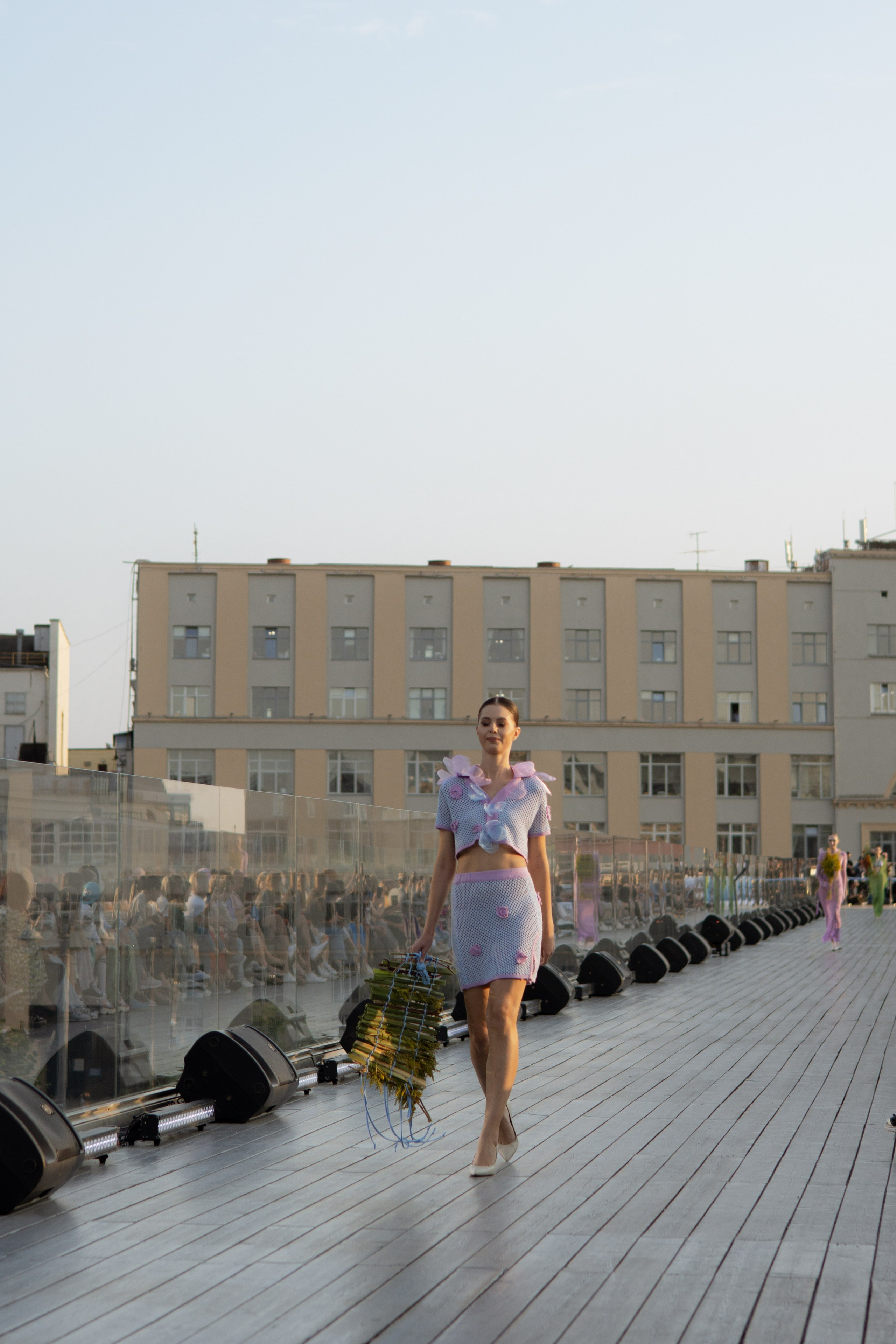 Модный показ. Парящий мост. Оформление свадеб, декор свадеб Вера Маркова, Москва