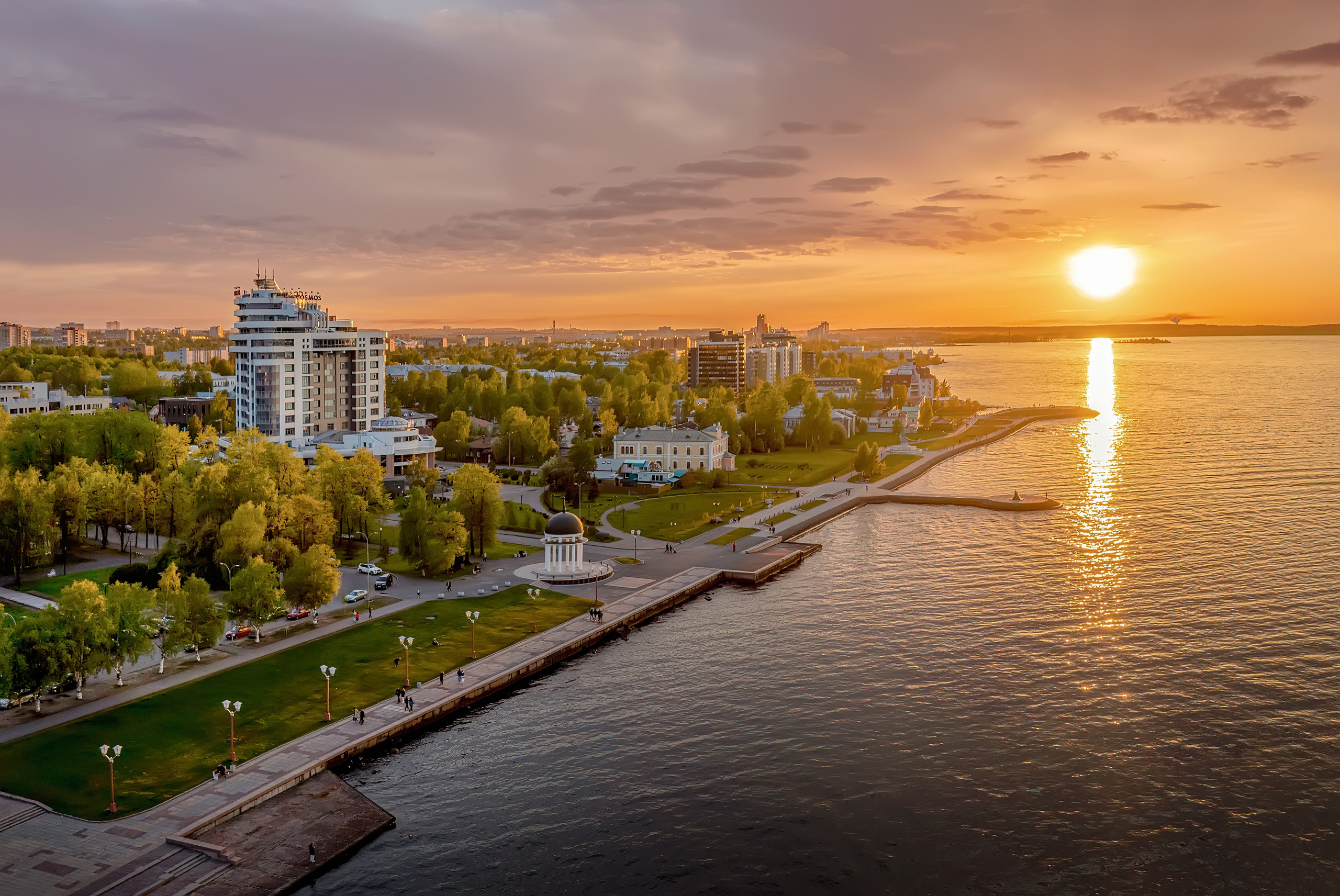 Набережная. Аэросъемка. Фото и Видео в Карелии. Алексей Фрилунд