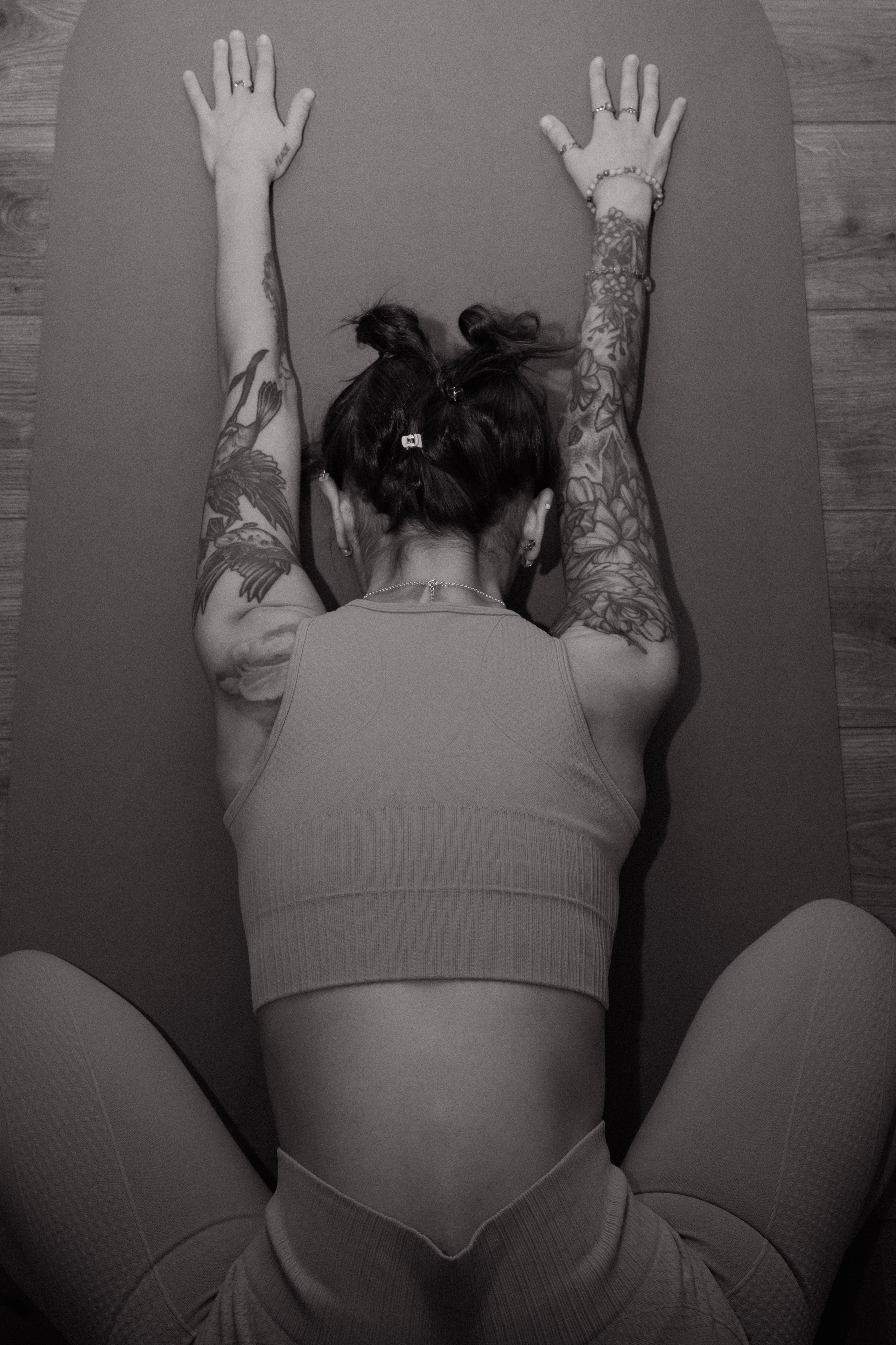 Живая йога. Фотограф/рилсмейкер в Москве и МО. Свадьбы, индивидуальные съемки, лавстори, беременность, мероприятия, бренды